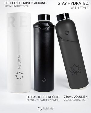 REFYLL Trinkflasche Glas-Trinkflasche mit Cover "pureFyll" -750ml, BPA-Frei, Für Büro, Glasflasche 750ml aus Borosilikatglas I mit Schutzhülle aus Kunstleder