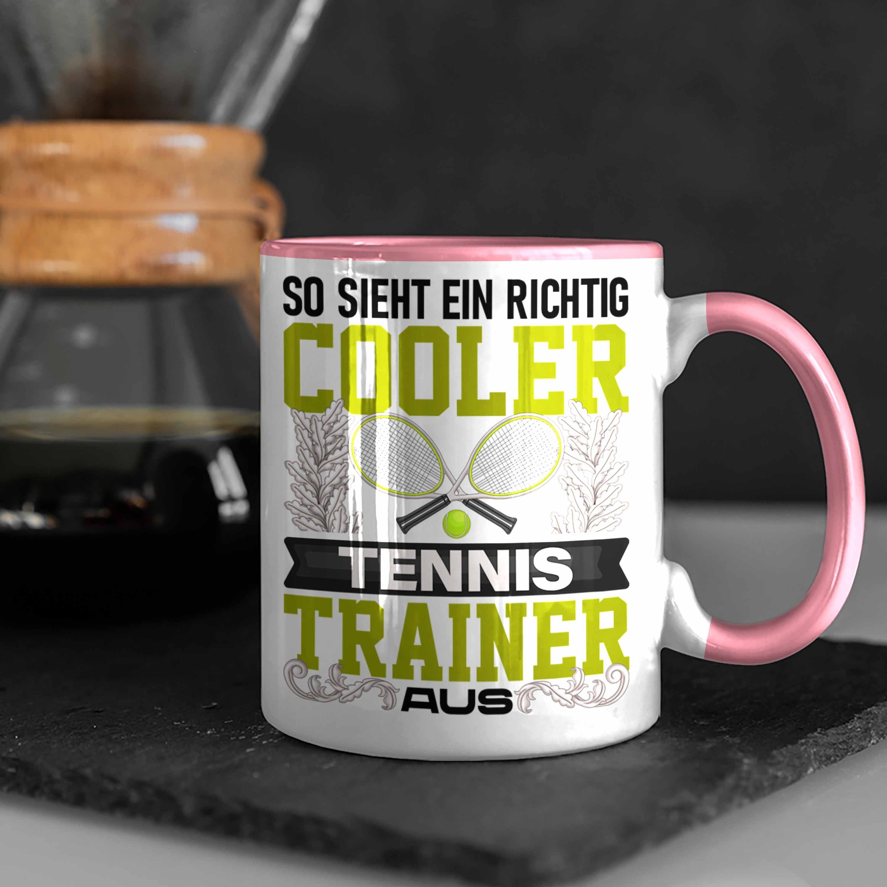 Trendation Tasse Lustig So Sieht Trainer Trendation Tennis Rosa Tasse Geschenk Spruch Ein 
