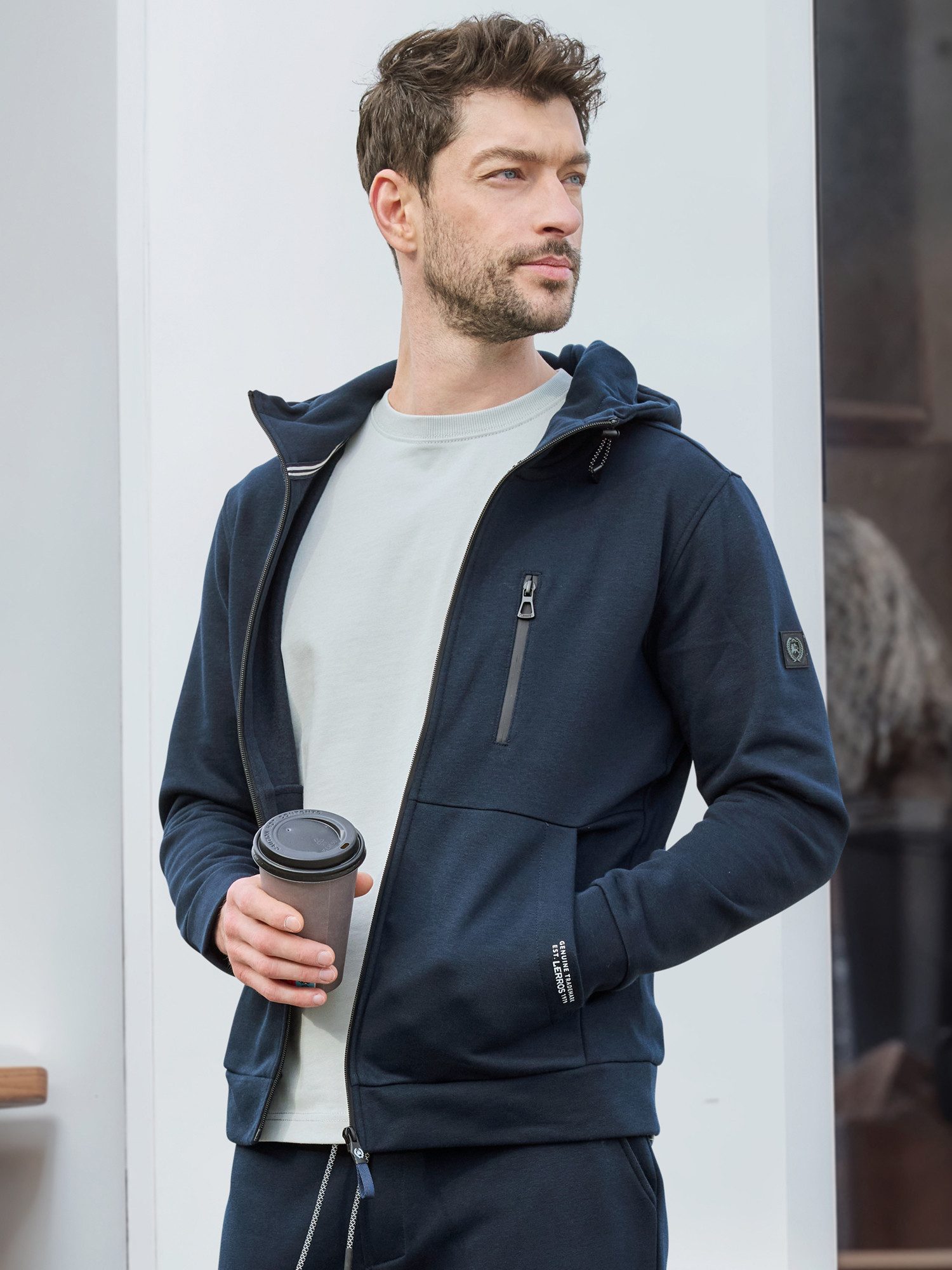 LERROS Kapuzensweatjacke LERROS Sweatjacke im Hoodie-Look aus Mischgewebe günstig online kaufen