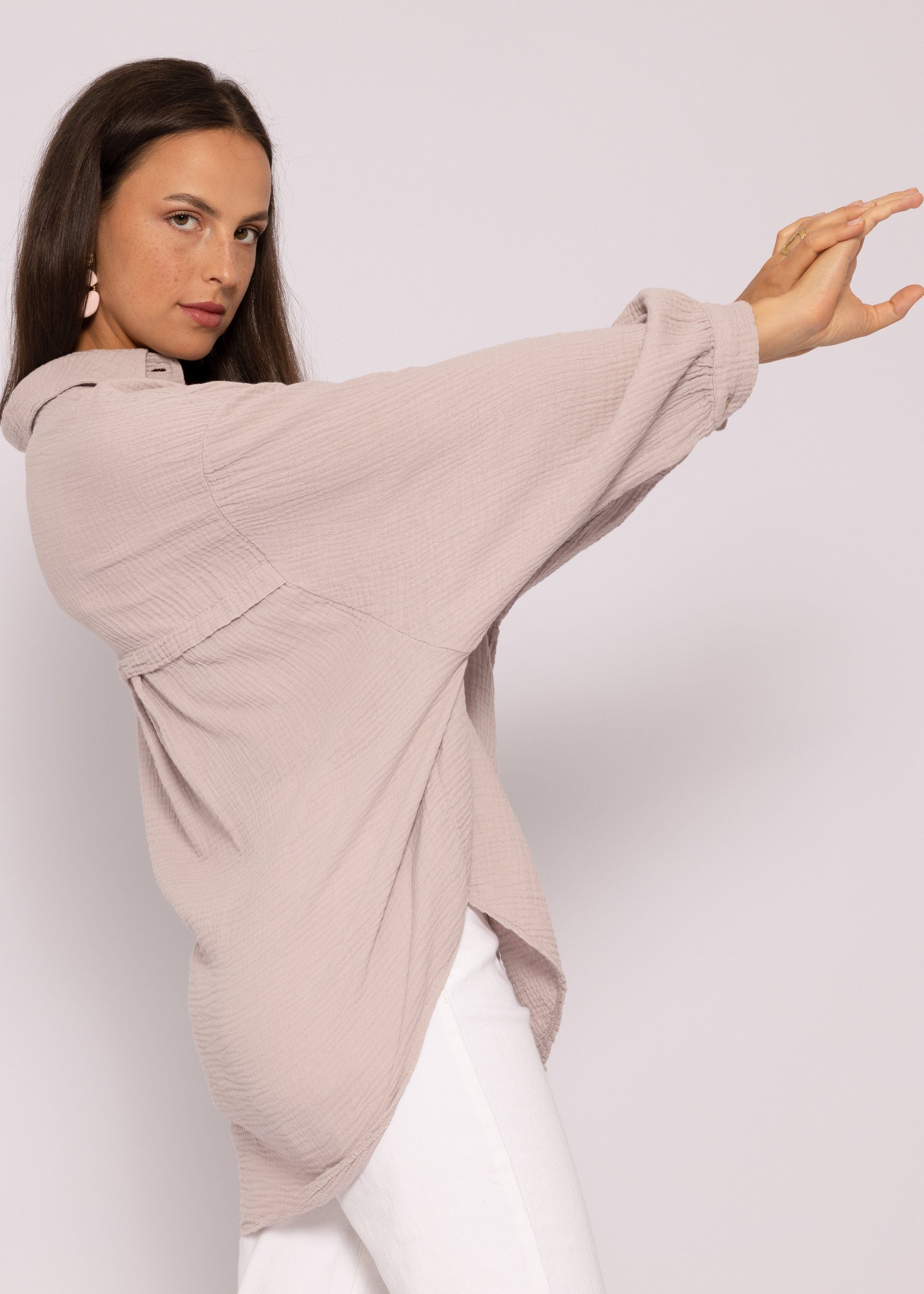 V-Ausschnitt, Langarm Puderrosa Hemdbluse Longbluse Size Oversize 36-48) One Damen lang Baumwolle Bluse (Gr. Musselin mit SASSYCLASSY aus