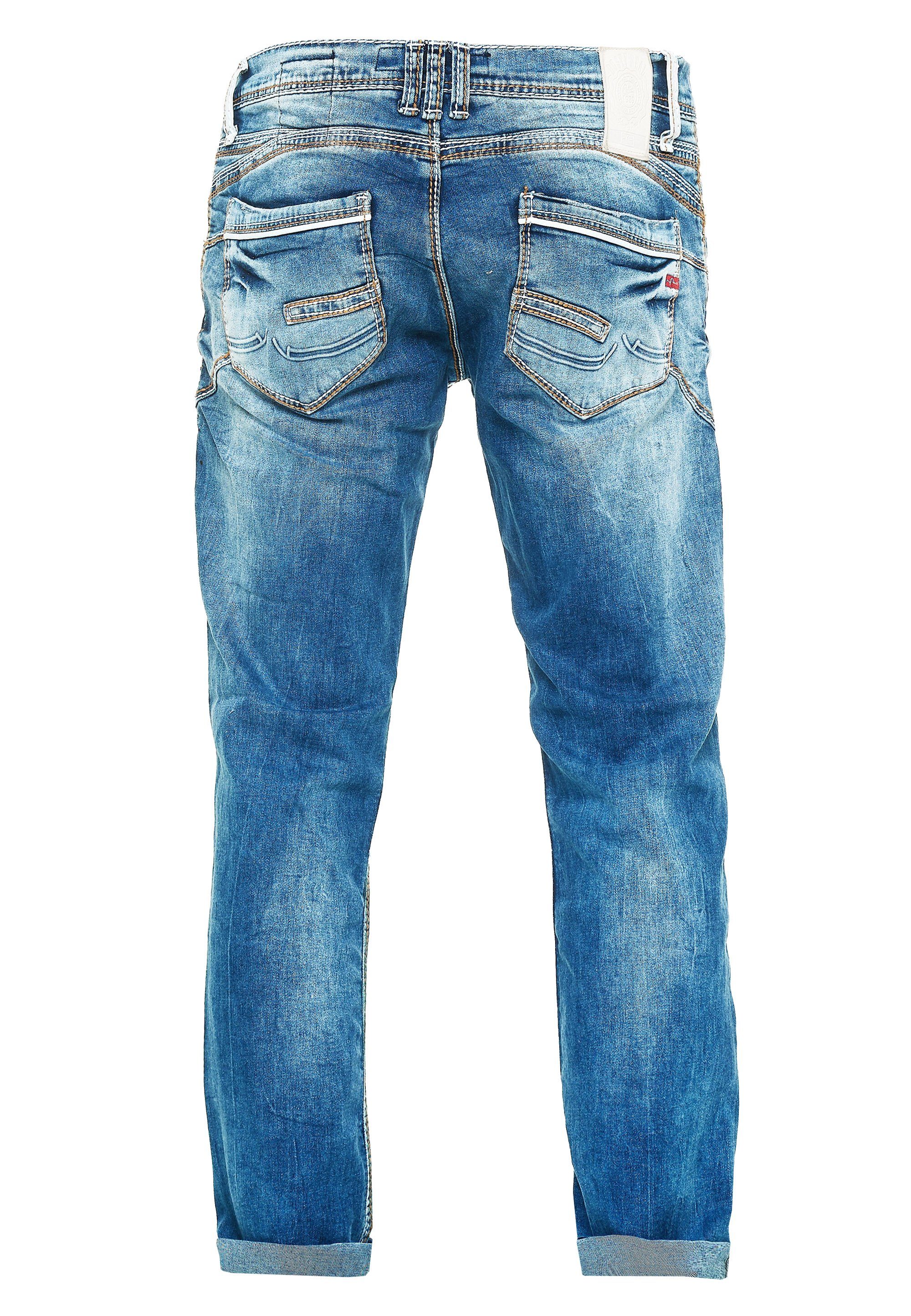 Rusty Neal Bequeme im Regular Jeans Fit-Schnitt