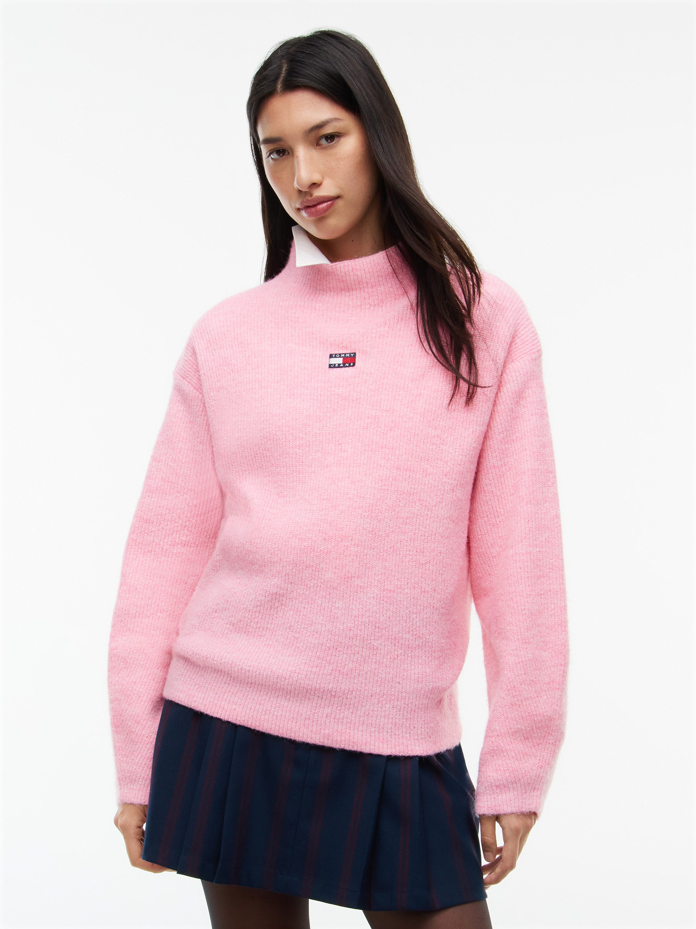 Tommy Jeans Stehkragenpullover TJW MOCKNECK BADGE SWEATER EXT Materialmix mit Alpaka