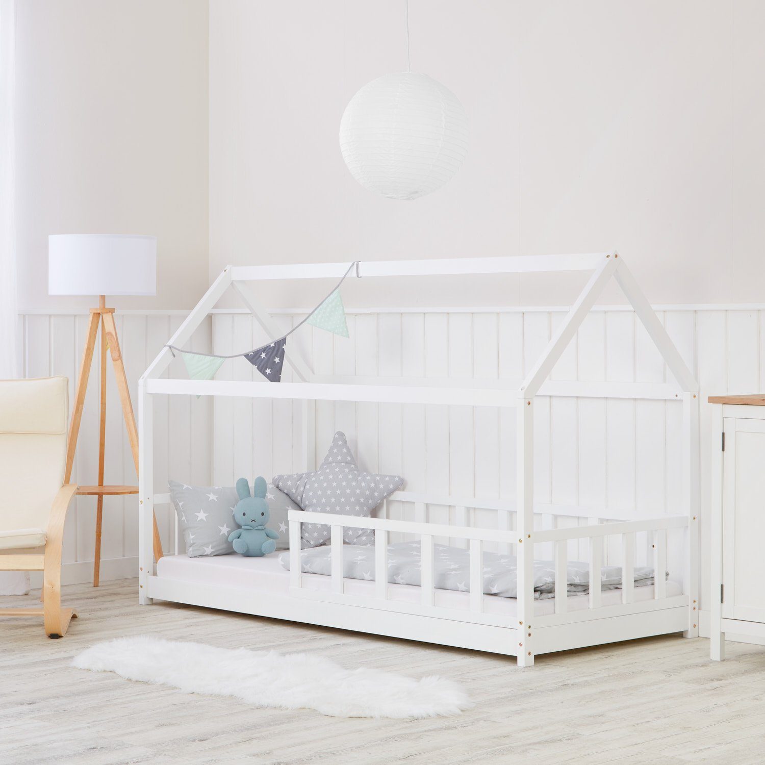 Homestyle4u Kinderbett 90x200 Hausbett Holzbett Bodenbett Kleinkind Weiß mi günstig online kaufen