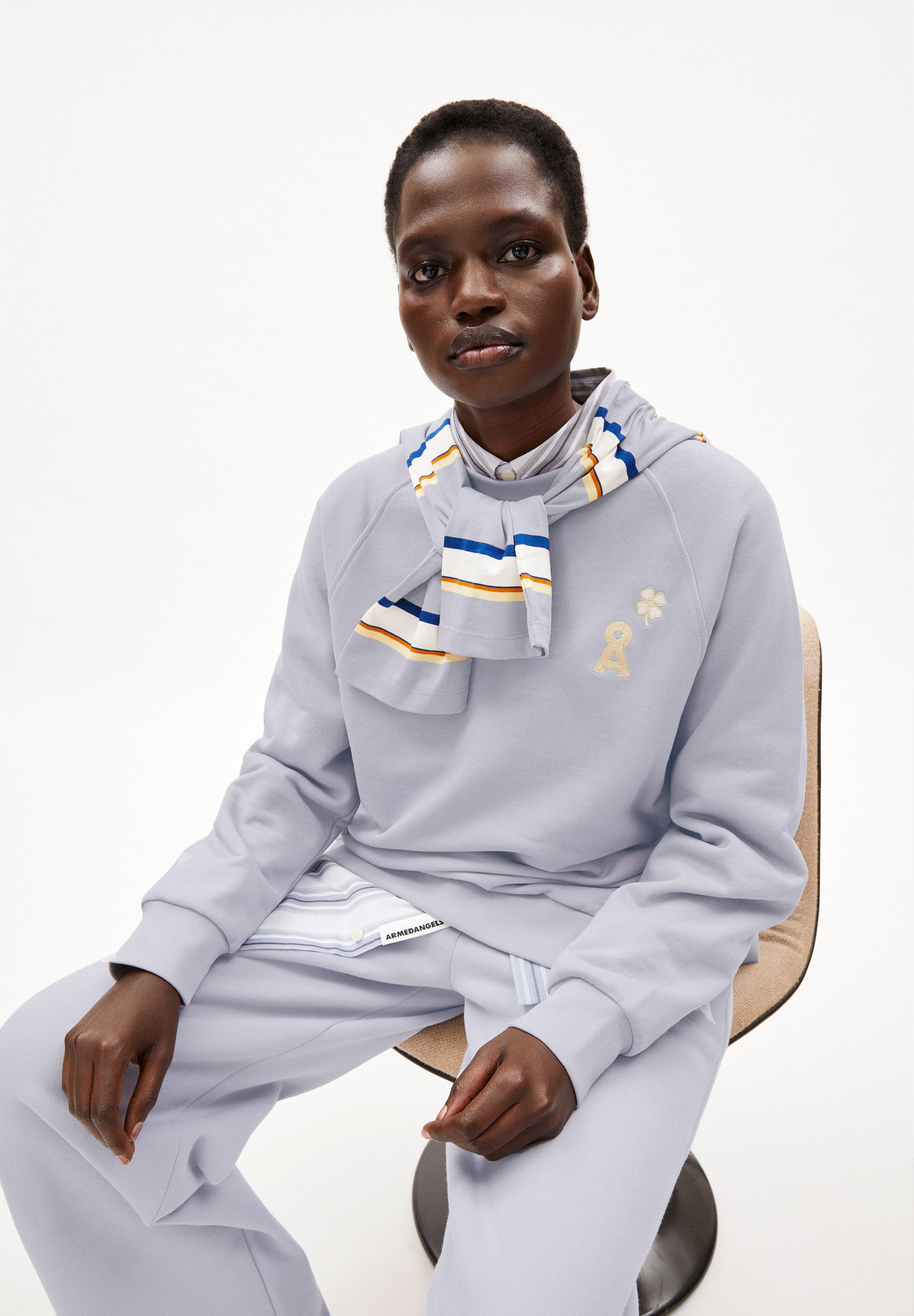 Armedangels Sweatshirt GIOVANNAA ICONS Sweatshirt aus Bio-Baumwolle Oversized Fit