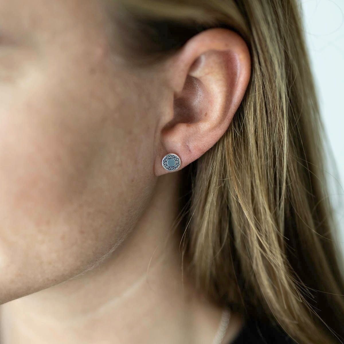 Materia Paar Ohrstecker Damen Chakra Ohrringe Hals Chakra Blume Emaille SO- günstig online kaufen