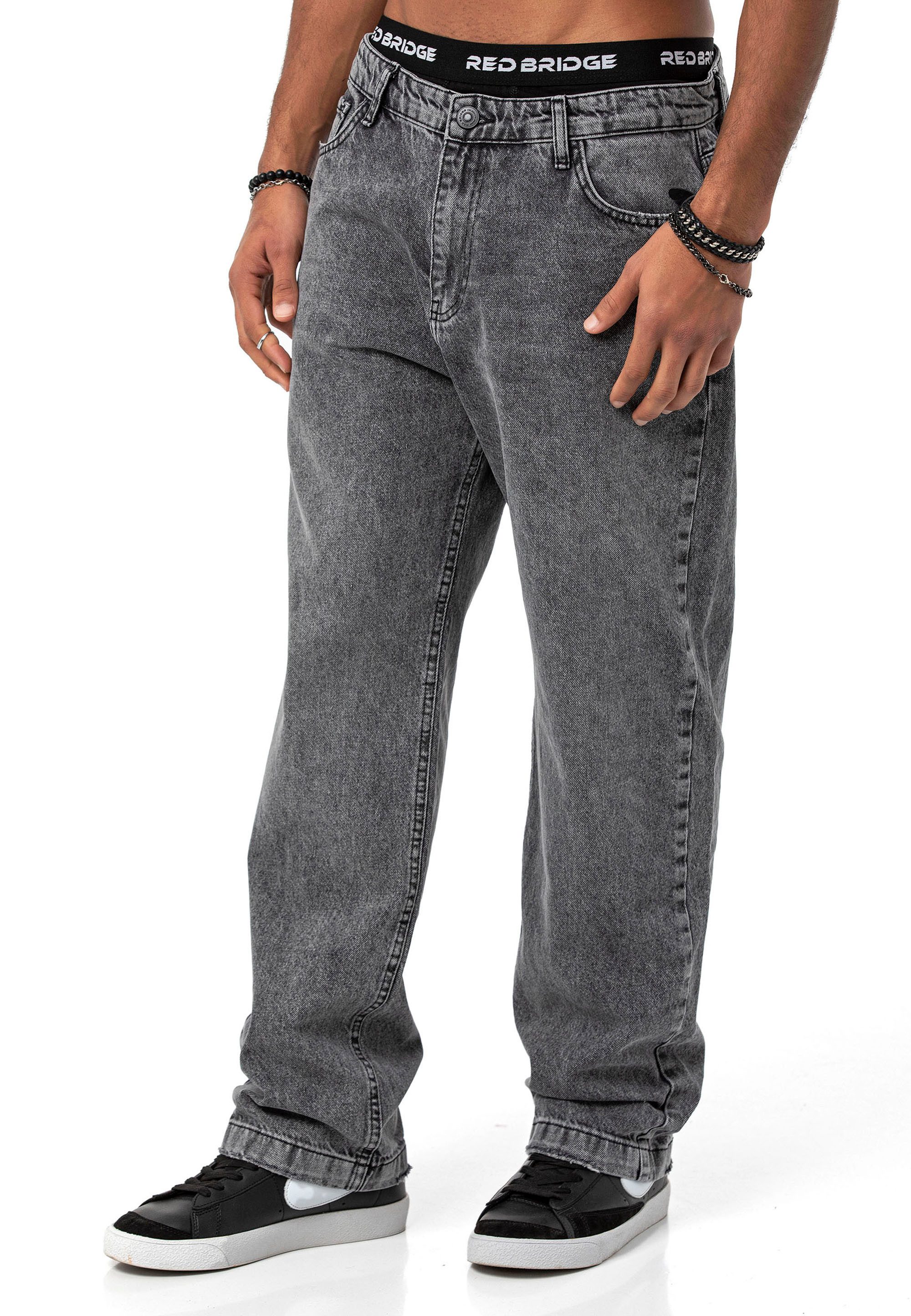 RedBridge Weite Jeans im Baggy Style mit Used Waschung 5-Pocket-Style – Bild 3 von 5