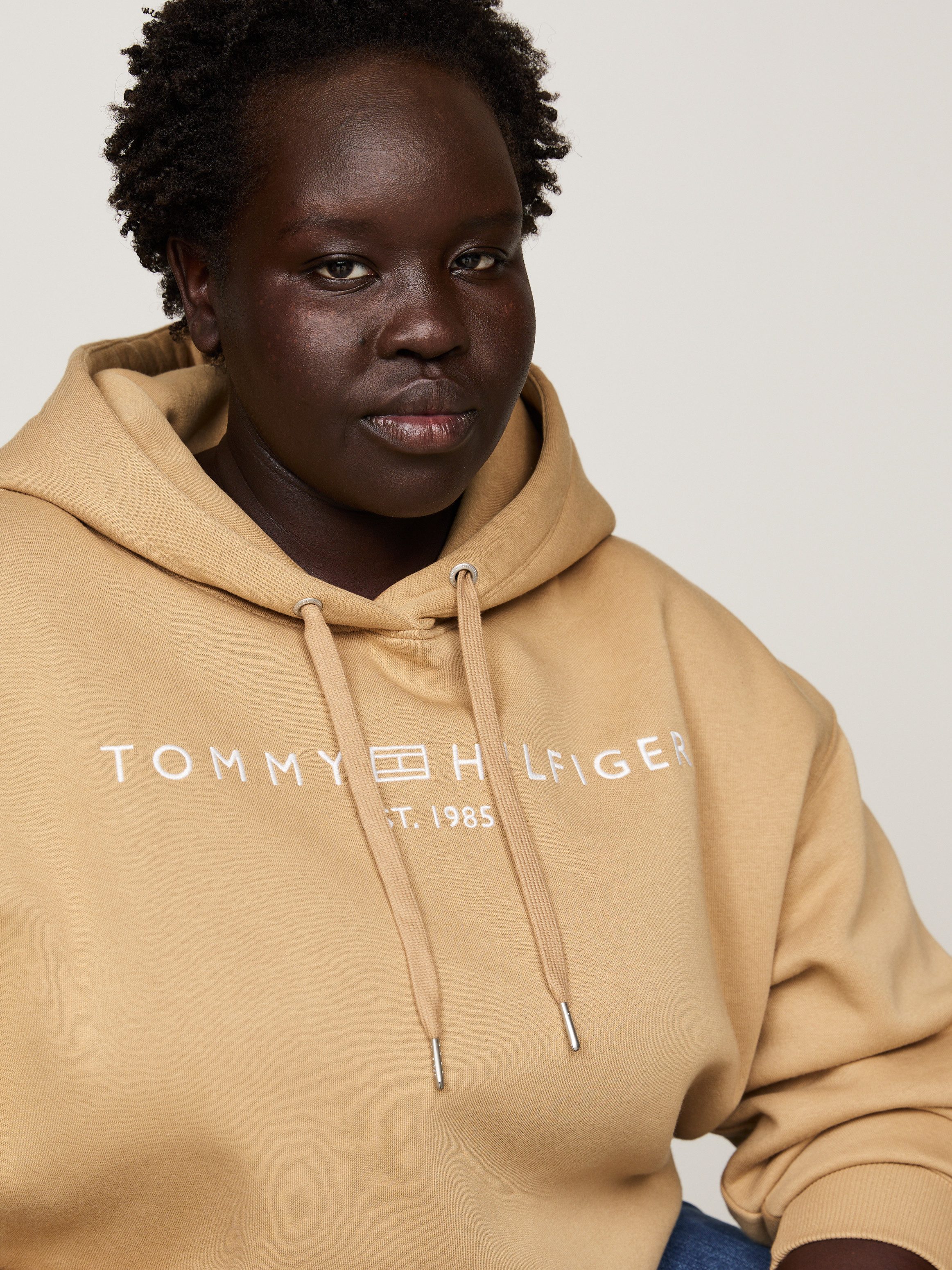 Tommy Hilfiger Curve Kapuzensweatshirt CRV MDRN günstig online kaufen