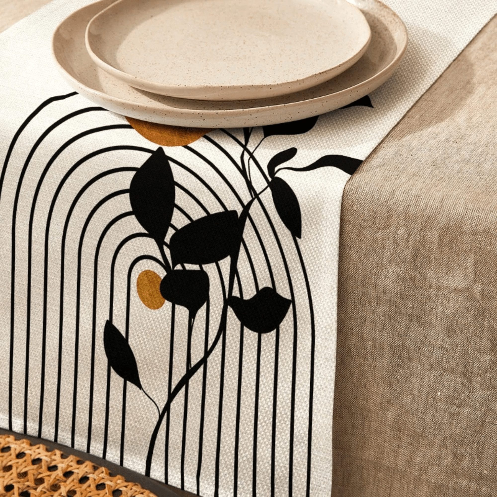 Montegoni Tischläufer Boho Tischläufer mit grünem Pflanzenmuster für Sommer günstig online kaufen