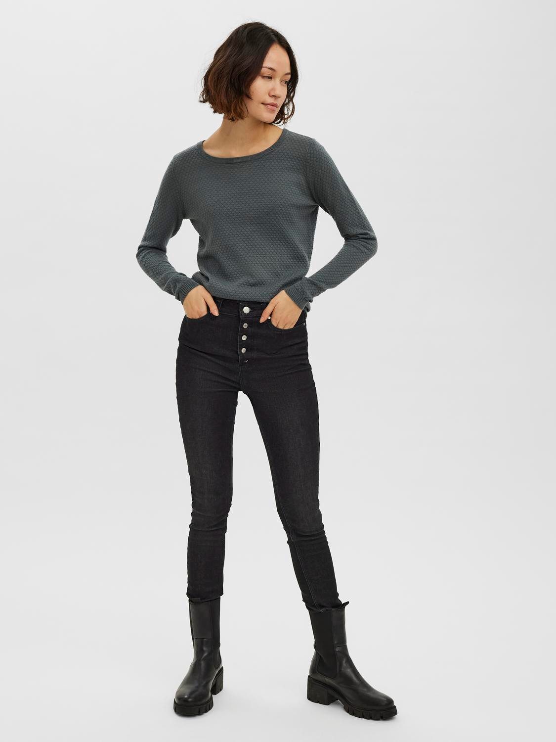 Vero Moda Rundhalspullover VMCARE STRUCTURE LS O-NECK BLOU NOOS mit Strukturmuster
