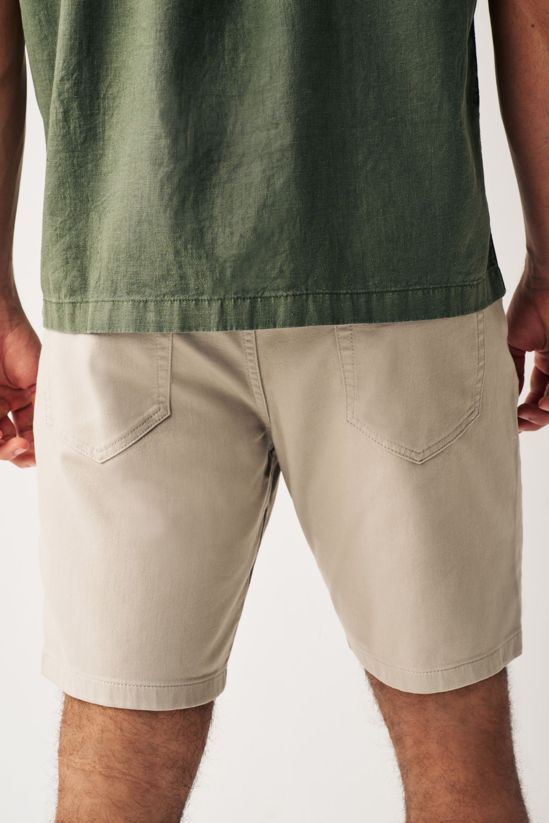Next Chinoshorts Bermudashorts aus weichem Material günstig online kaufen