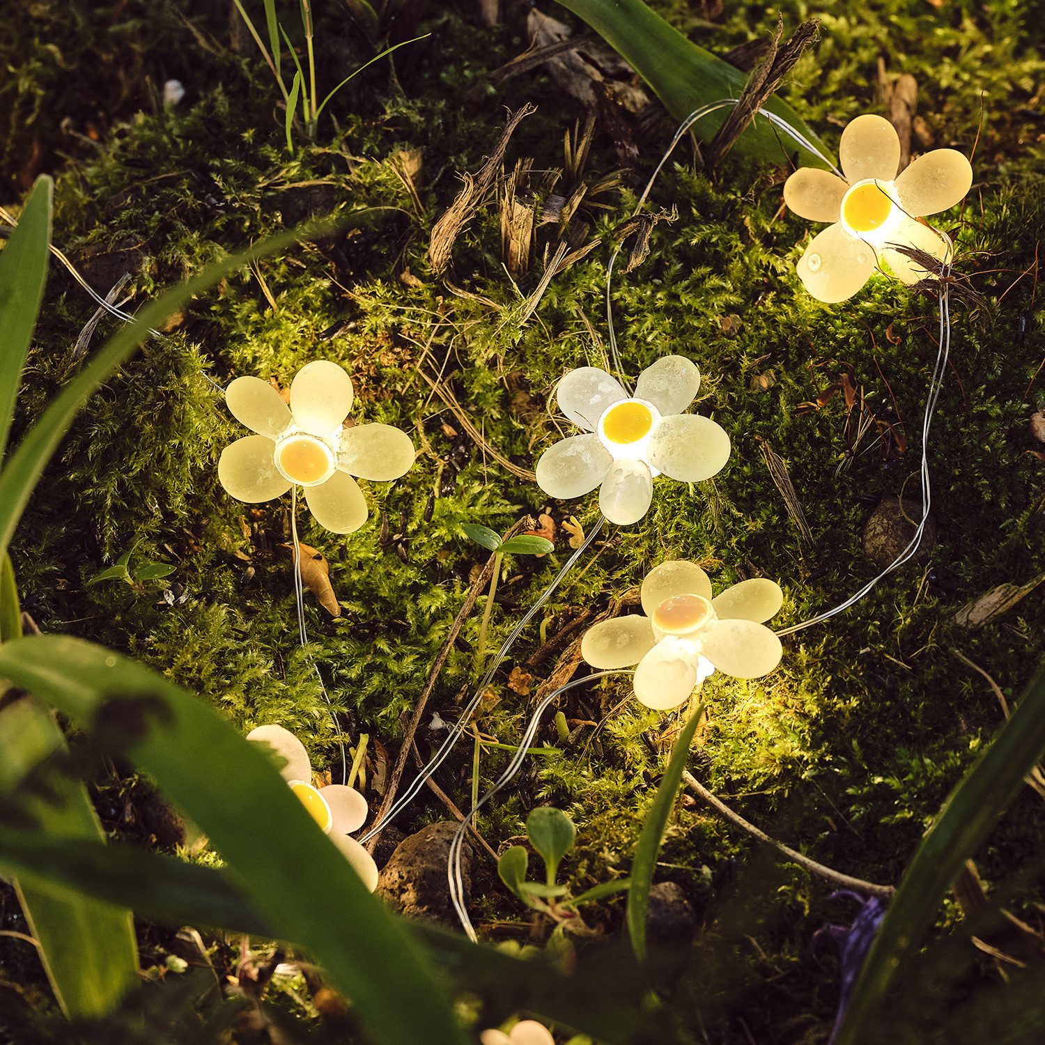 Lights4fun LED Gänseblümchen Lichterkette – 20 Warmweiße Micro LEDs, Batteriebetrieb, Mit Timer, 2,5 M, Für Fenster & Tischdeko, Frühling & Ostern