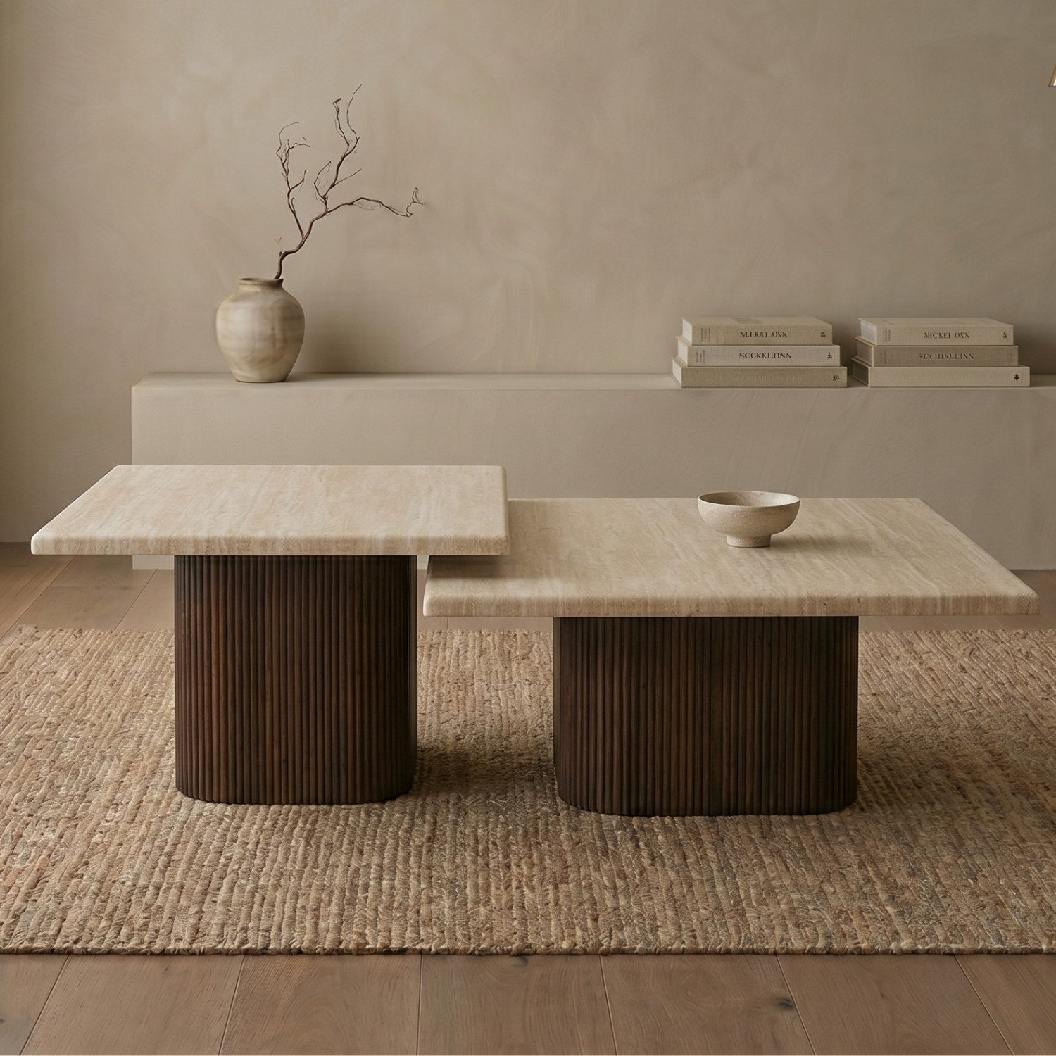 alesvelt Couchtisch Set Alviano Travertin Tischplatten mit edlem Sockel im Säulenstil 90cm (2-er Set), 90X90X38 CM + 70X70X45 CM