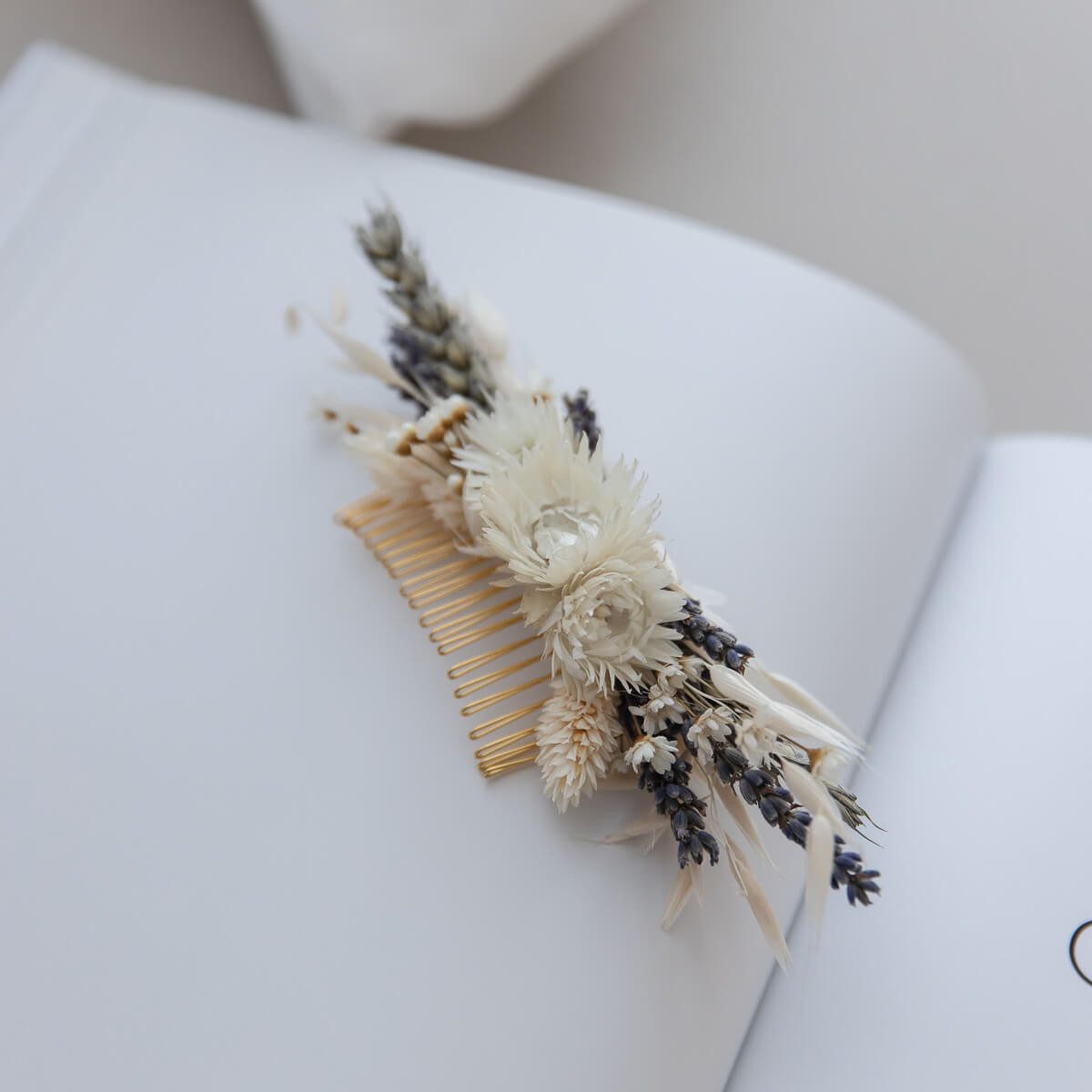 Trockenblume Haarkamm Trockenblumen beige blau Hafer Lagurus, Glixia, Ruskus, Distel, LYKKE & You