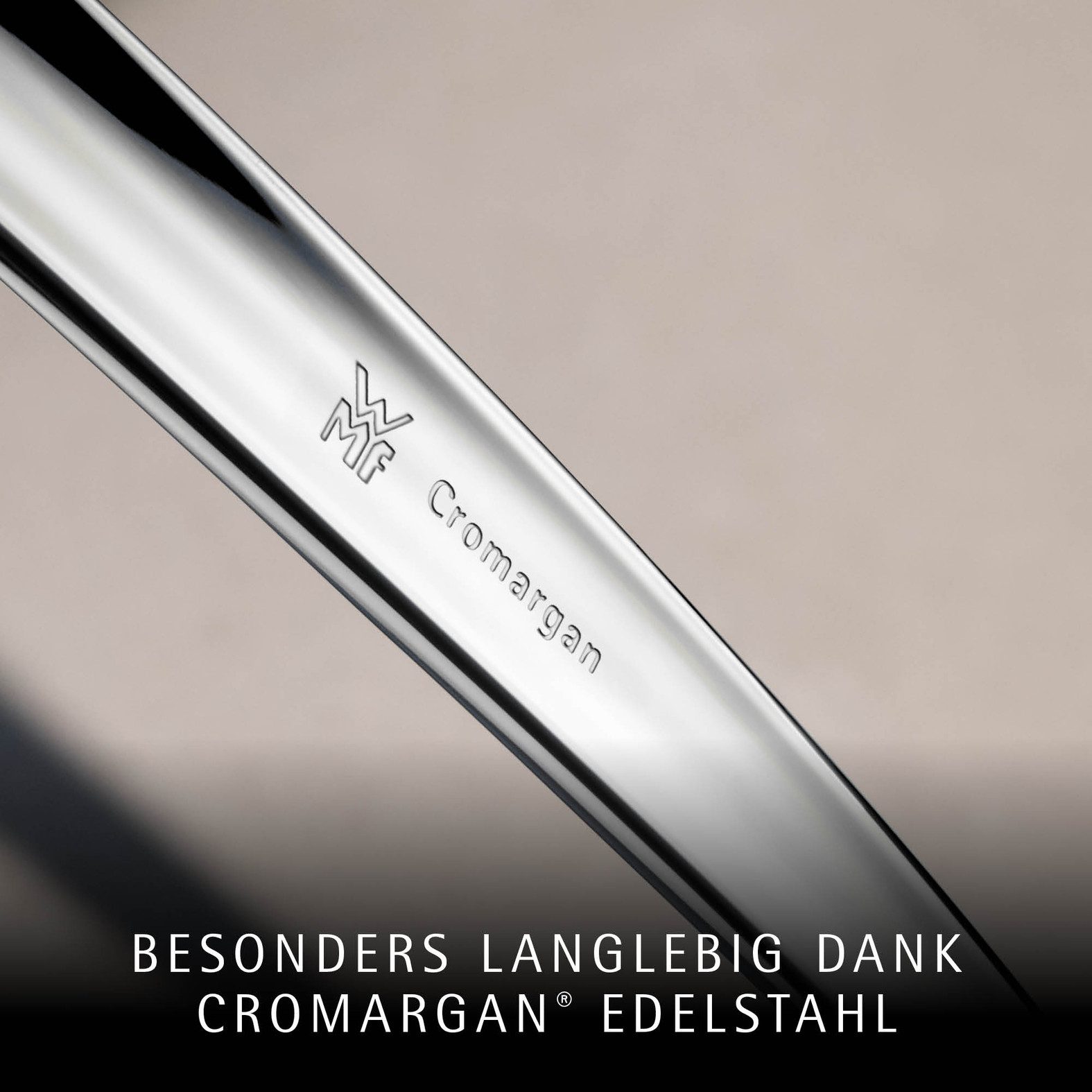 WMF Besteck-Set Boston in edler Optik, ergonomische Haptik, Messer mit Wellenschliff (30-tlg), 6 Personen, Cromargan® Edelstahl Rostfrei 18/10, optimale Schärfe, rostfrei, edel, hochwertiger Besteckkasten