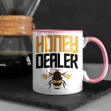 Trendation Tasse Trendation - Imker Geschenk Tasse Bienenzucht Kaffeetasse Geschenkideen Bienenzüchter Honig Dealer Bienen Zuebhör