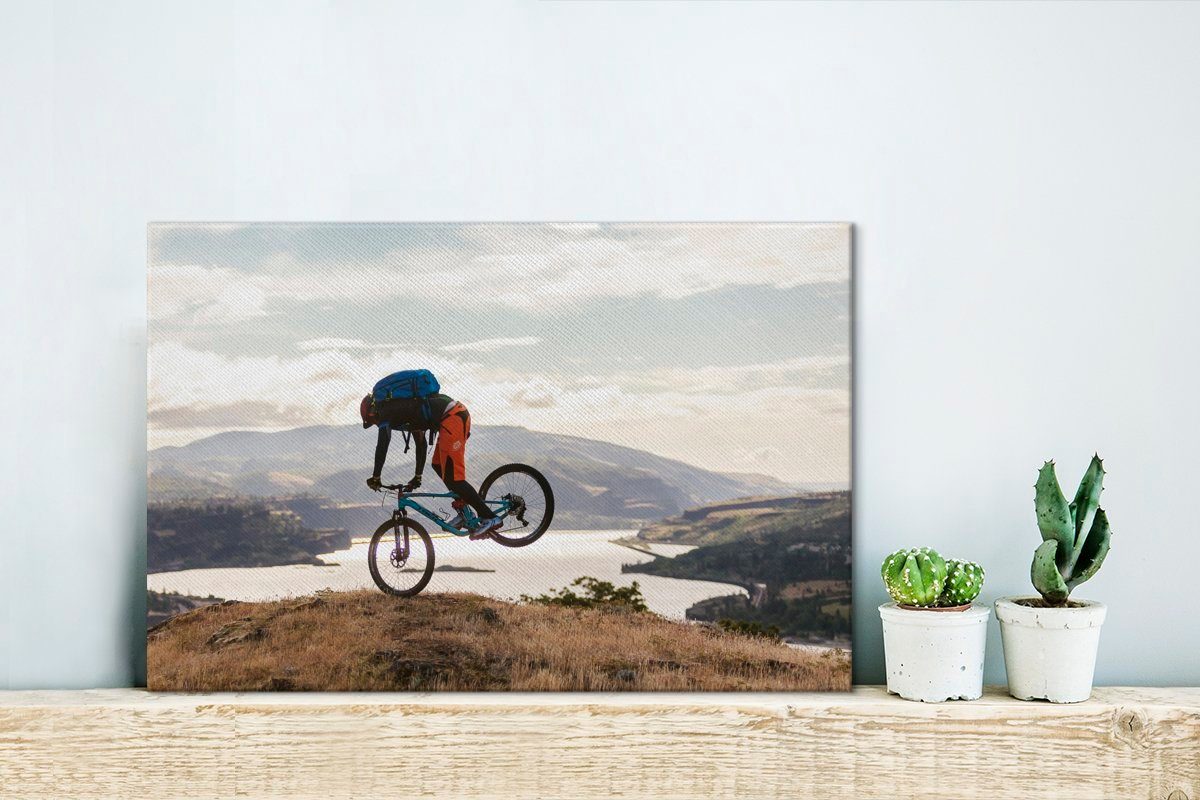 OneMillionCanvasses® Leinwandbild Mountainbiking Leinwandbilder, cm Wandbild 30x20 den entlang Aufhängefertig, Flusses Staaten, Wanddeko, in (1 Vereinigten St), eines