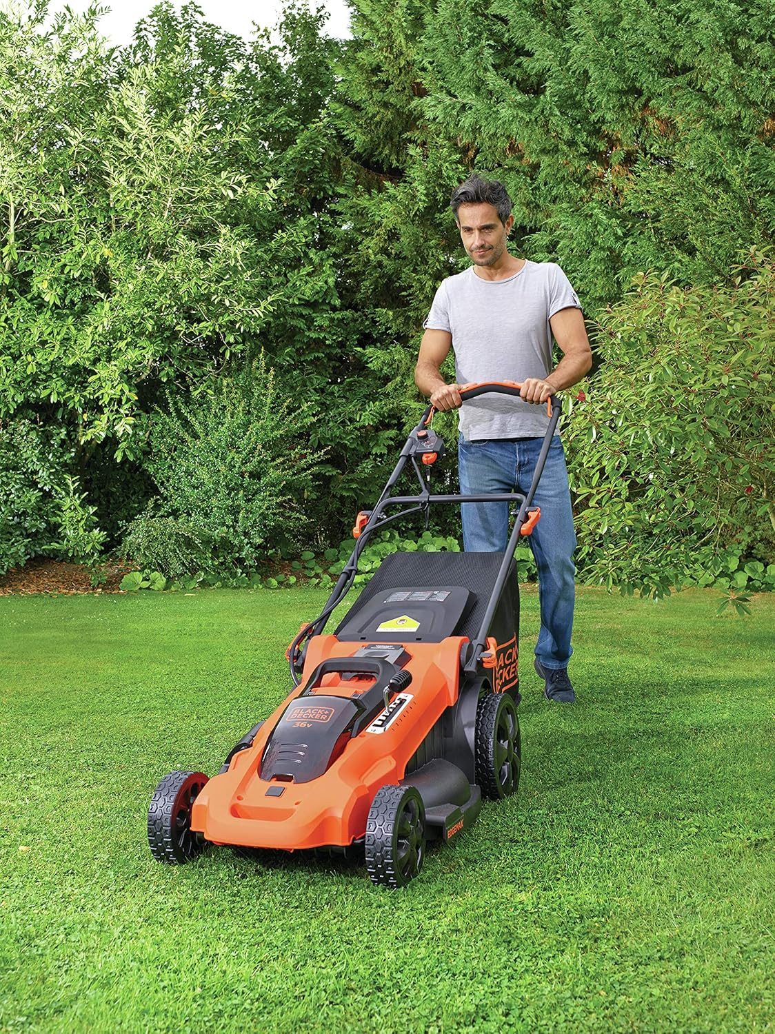 Black + Decker Akkurasenmäher Akku-Rasenmäher CLMA4825L2 (36V, 2.5Ah, 48 cm Schnittbreite)