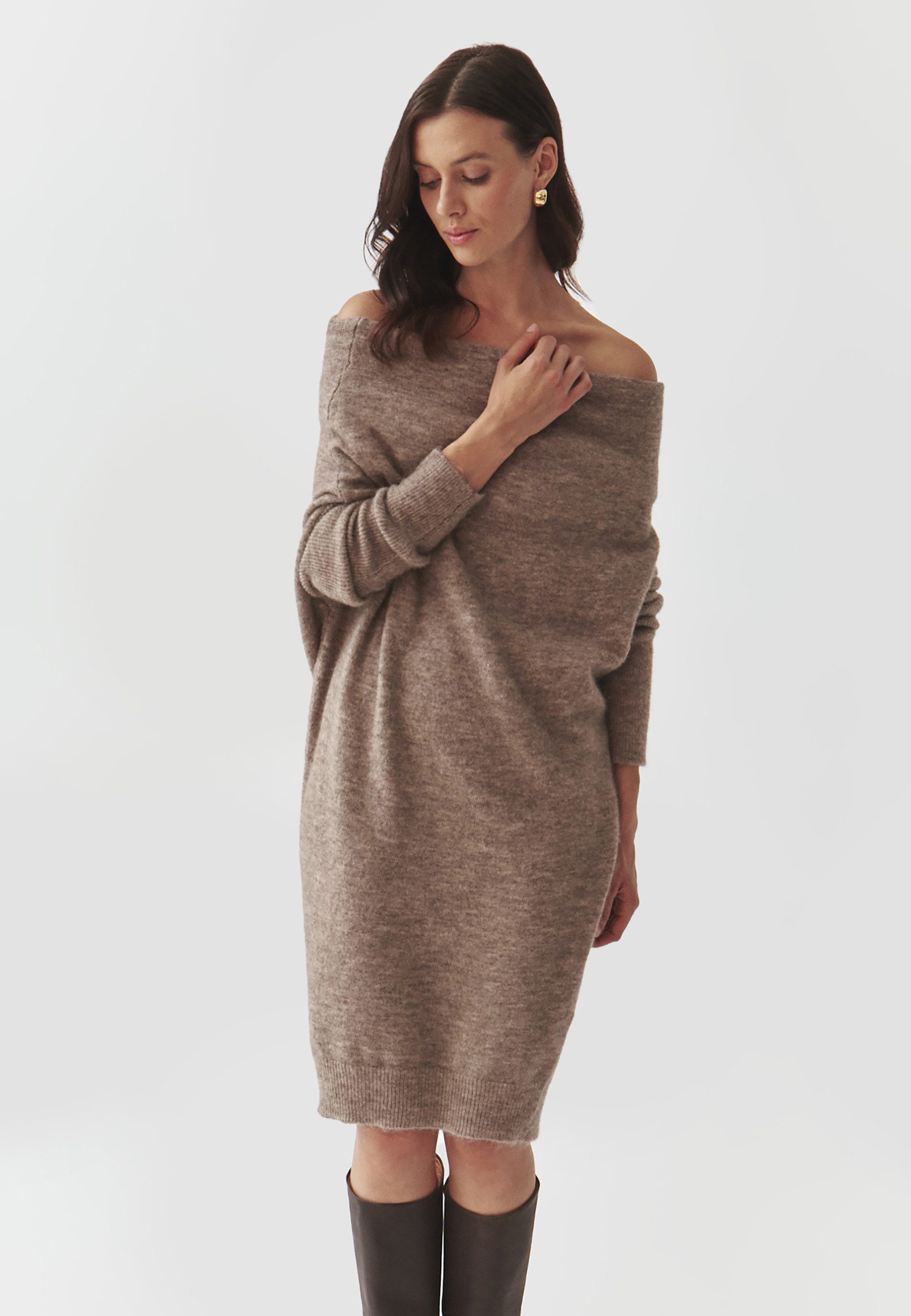TATUUM Jerseykleid Damenkleid Aus Garn Mit 'Wasser'ausschnitt - Awati