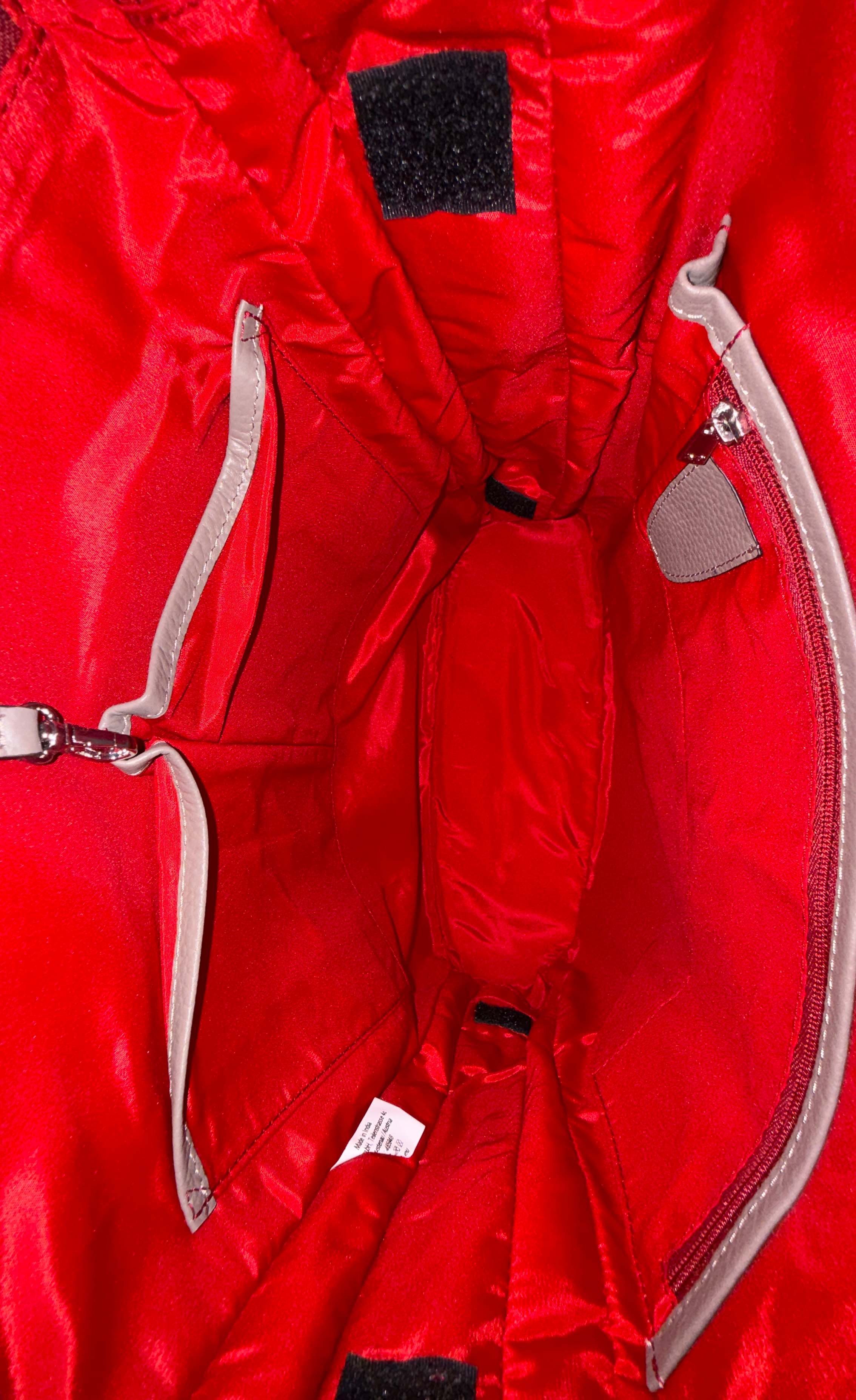 RICCARDO FERDUCCI Cityrucksack LapTop Backpack (incl. Staubbeutel, LED-Leuchte), echt Leder