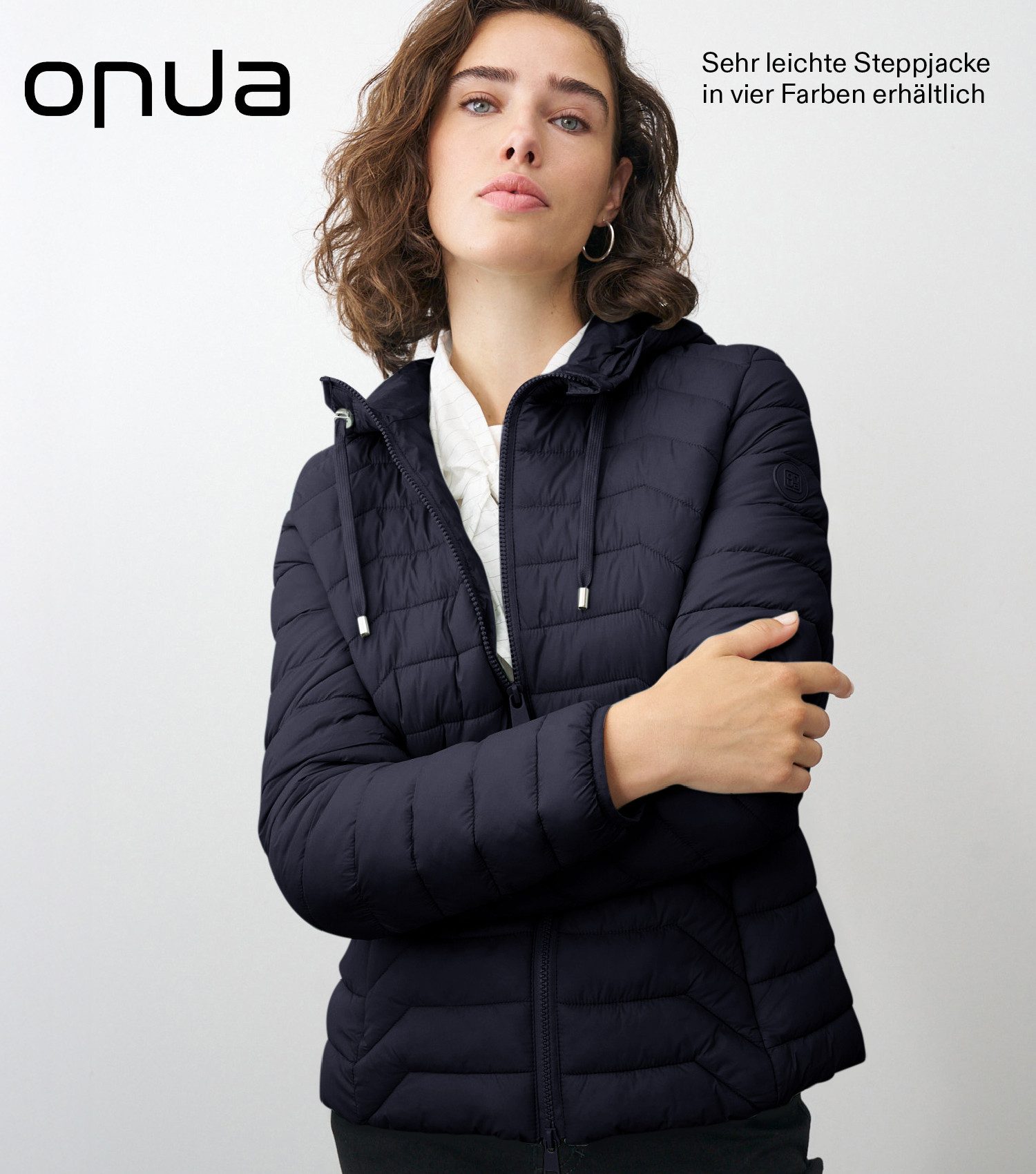 ONUA Steppjacke leichte Übergangsjacke oder Frühlingsjacke für Damen mit Kapuze