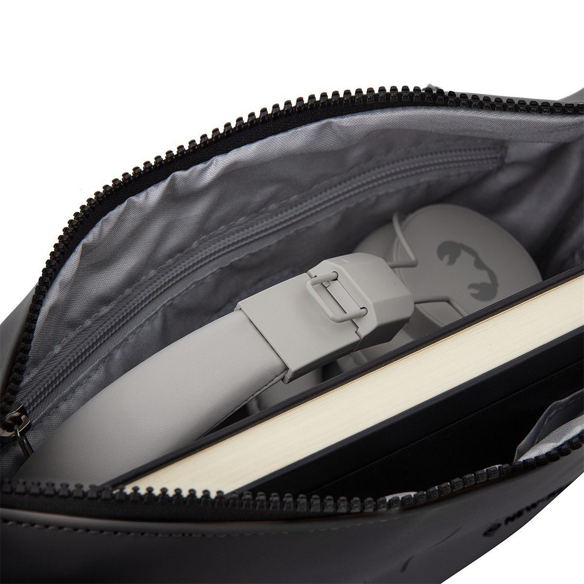 NEW REBELS Schultertasche Half Moon Bag Branson Damen Umhängetasche wasserabweisend