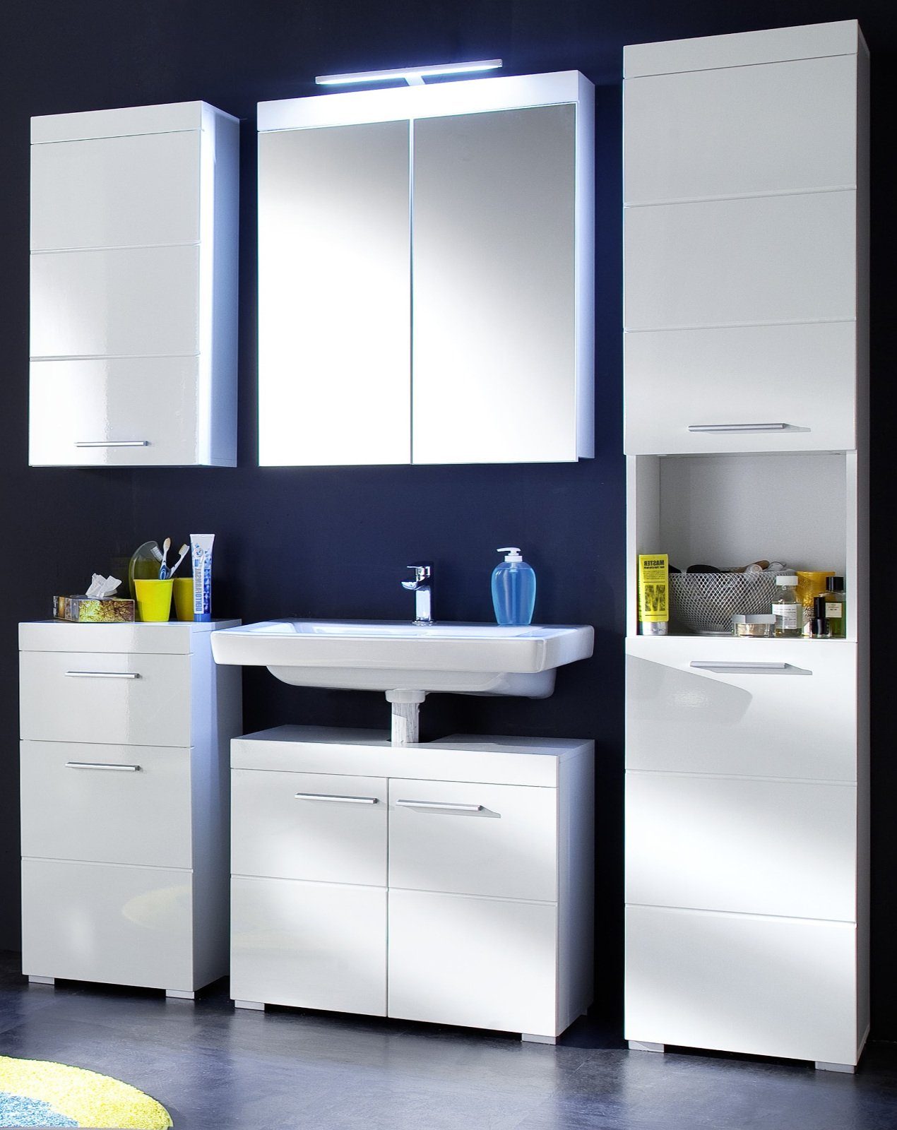 x cm) Badezimmerspiegelschrank in weiß, trendteam (Hängeschrank Hochglanz 2-türig 77 Amanda 60
