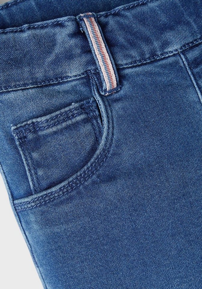 Name It Slim-fit-Jeans NMFSALLI SLIM DNM LEGGING 1380-TO NOOS, Softer und  elastischer Denim mit Lyocell