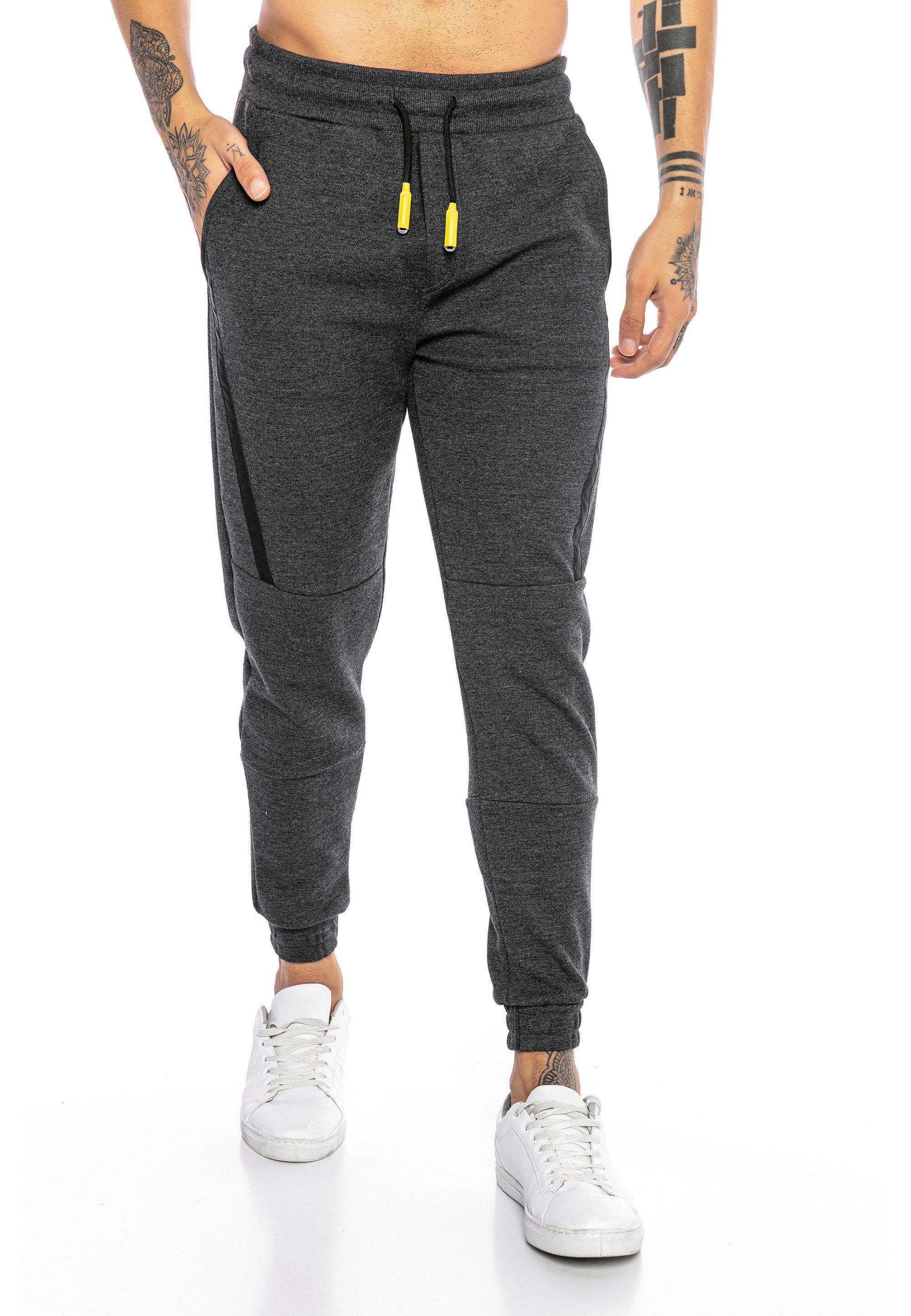RedBridge Jogginghose mit sportlichen Details Bequeme Passform für Training günstig online kaufen