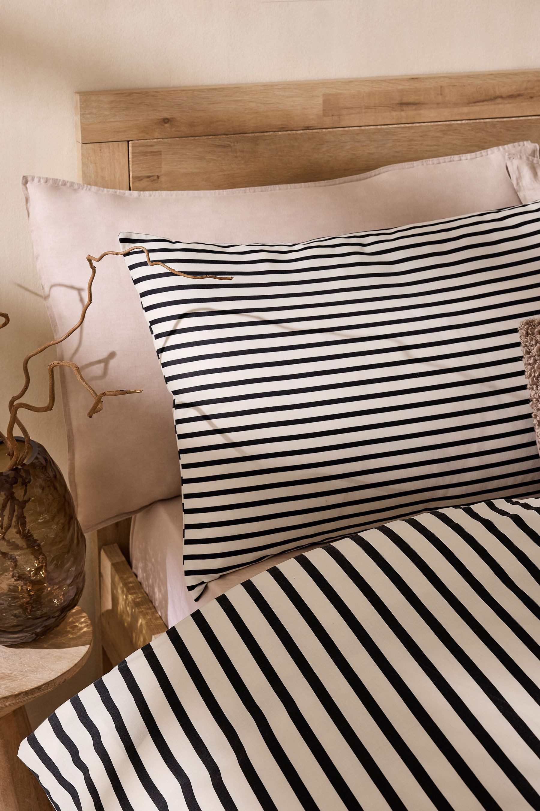 Next Bett-Set Bettbezug und Kissenbezug im Set, Bezug: Polyester (recycelt), Baumwolle – Bild 2 von 3