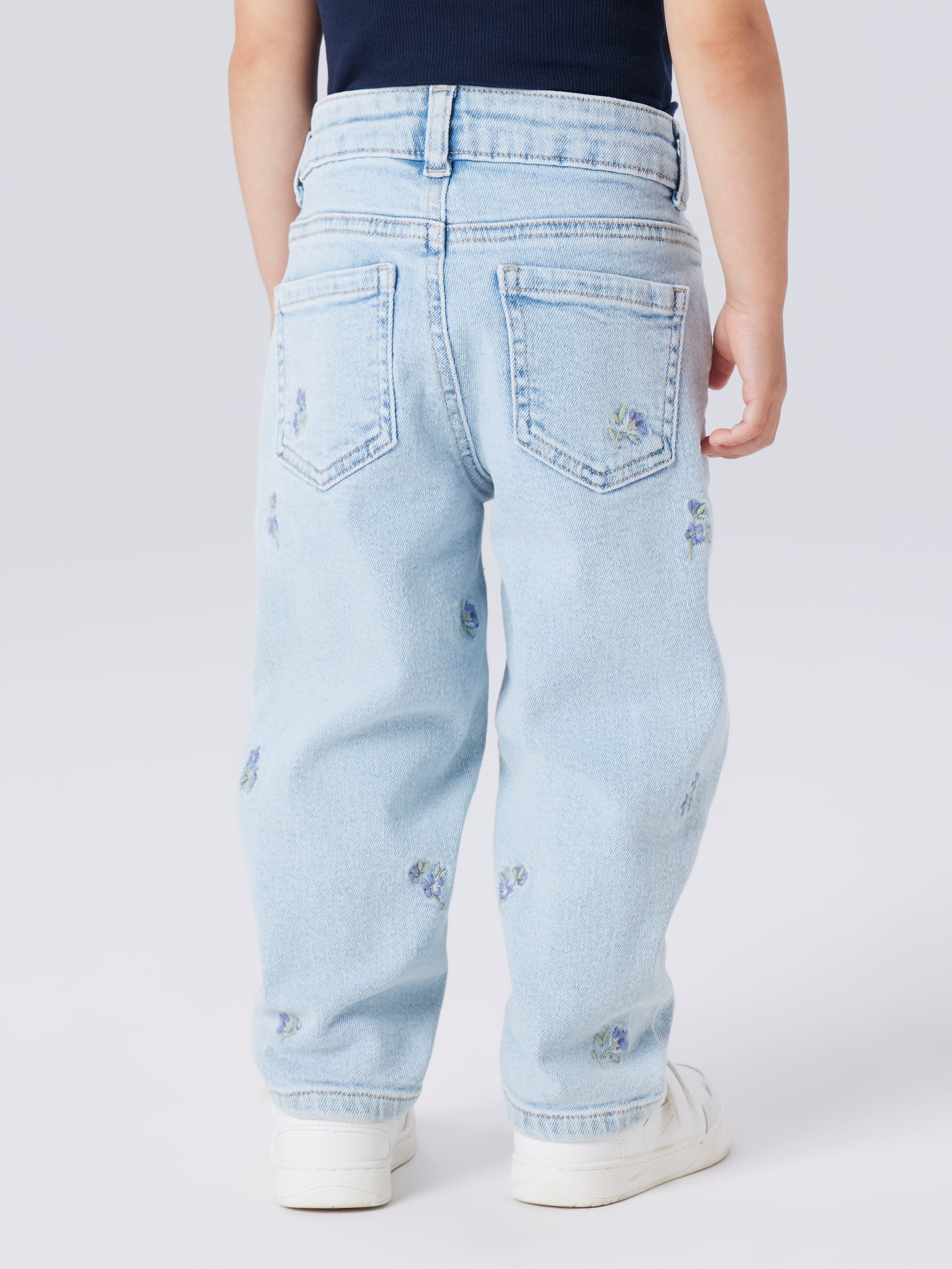 Name It Mom-Jeans NMFBELLA MOM EMB JEANS 1224-FR NOOS