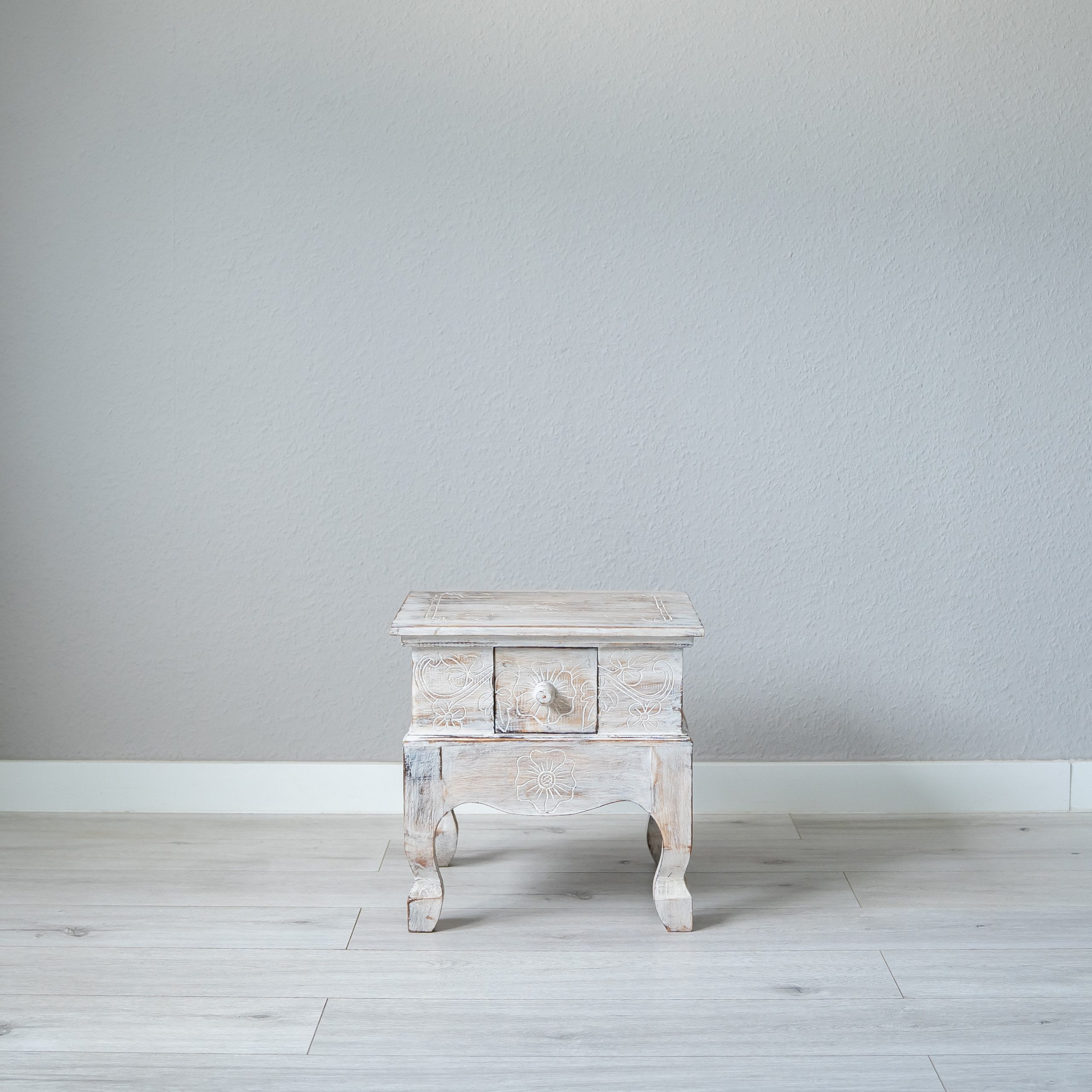 livasia Couchtisch Opiumtisch aus Bali - 39x39cm, handgefertigt