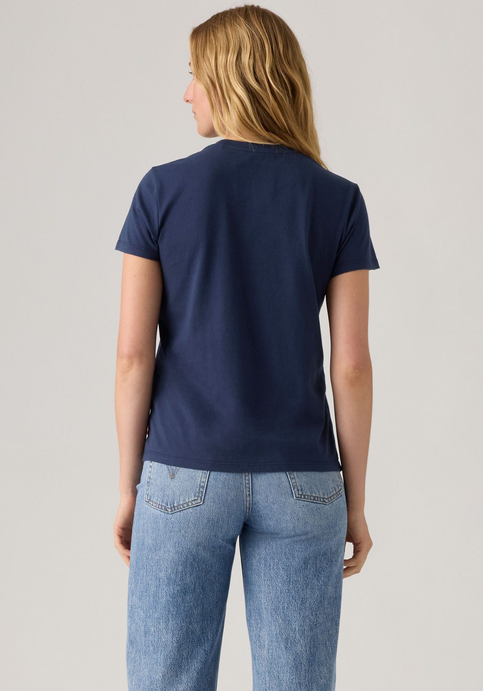 Levi's® T-Shirt LSE THE PERFECT TEE mit Logodruck