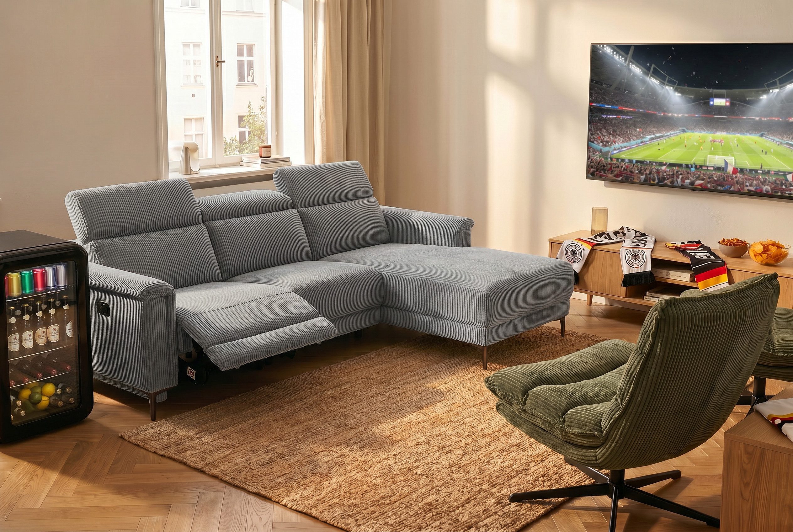 OTTO home Ecksofa LUND Cord, L-Form, 261 cm, man. o. elektr. Relaxfunktion (mit USB-A), mit USB A-Anschluss bei elektrischer Variante und Kopfteilverstellung