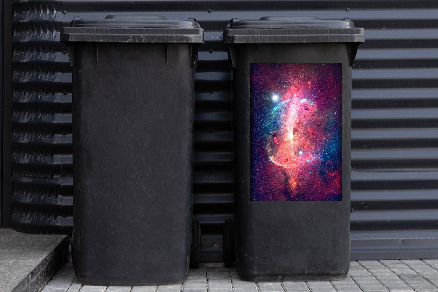 MuchoWow Wandsticker Weltraum - Rot Container, (1 Abfalbehälter Mülleimer-aufkleber, Mülltonne, Sticker, St), - Sterne