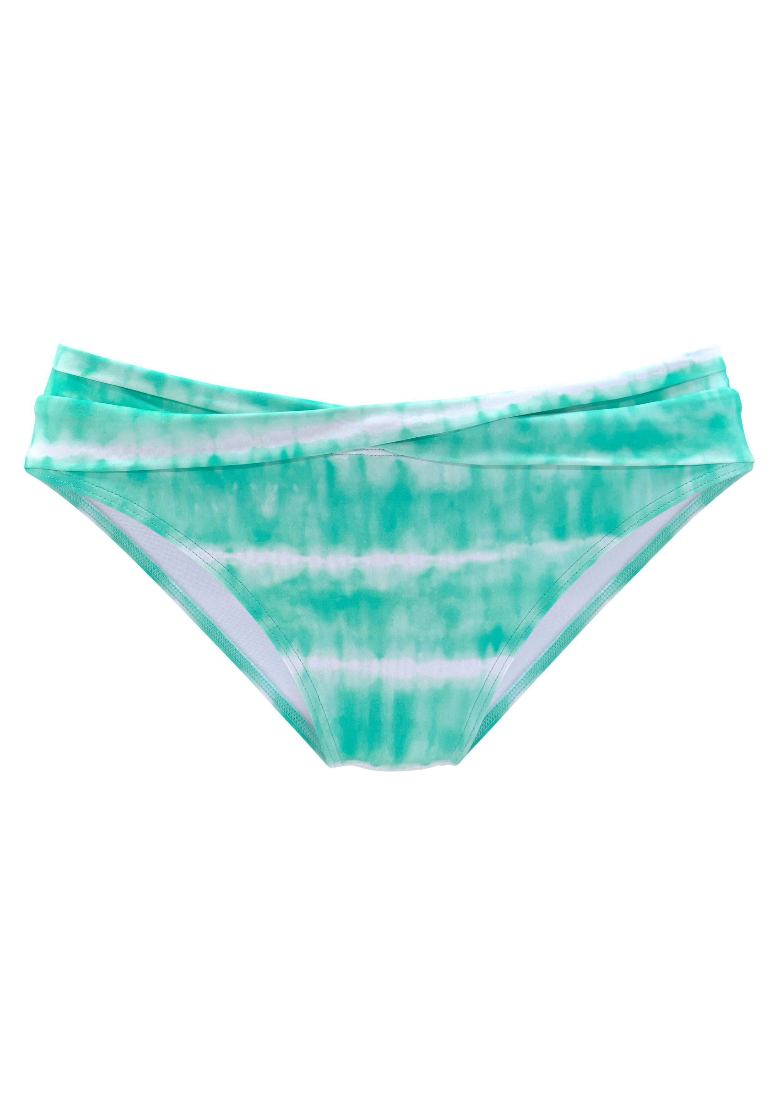 s.Oliver Bikini-Hose Enja mit Umschlagbund in V-Form. Reduzierter Preis € 16,99. Unverbindliche Preisempfehlung € 32,99