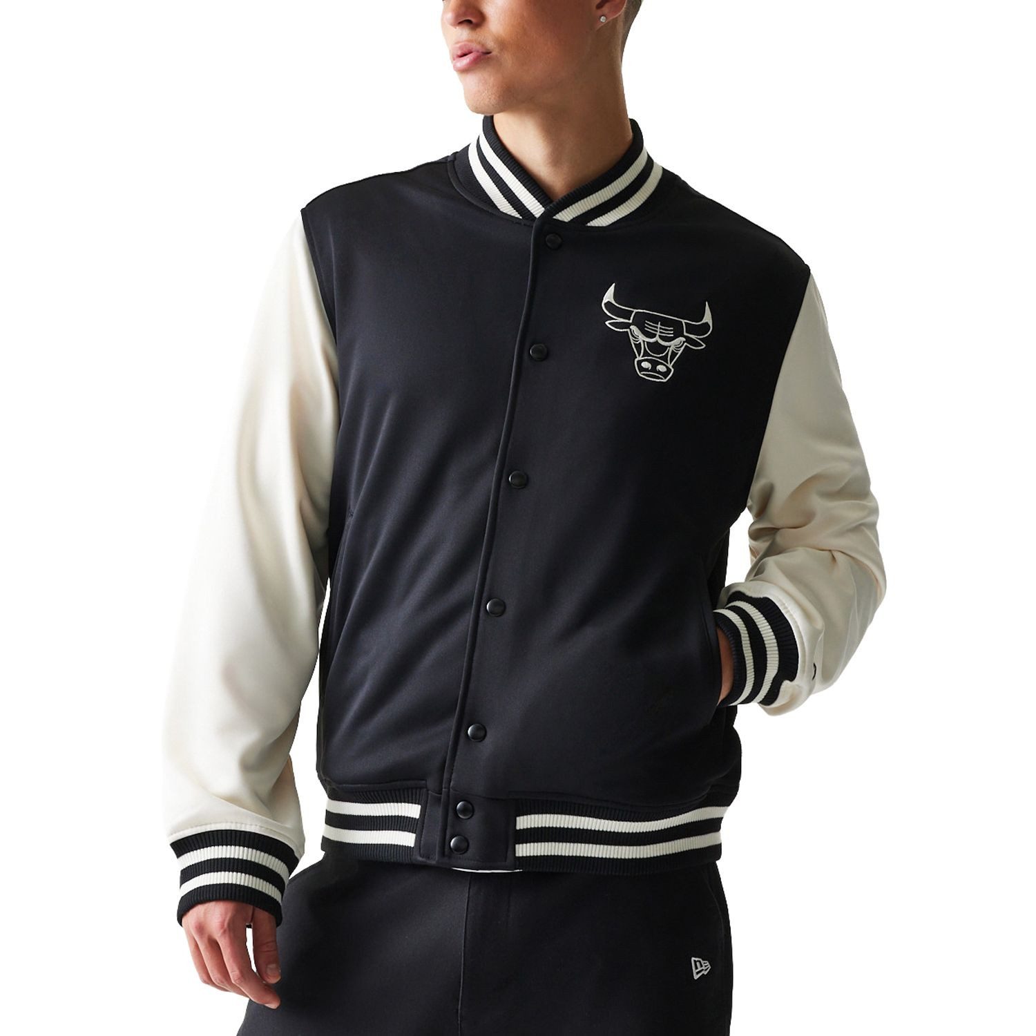 New Era Bomberjacke College Chicago Bulls