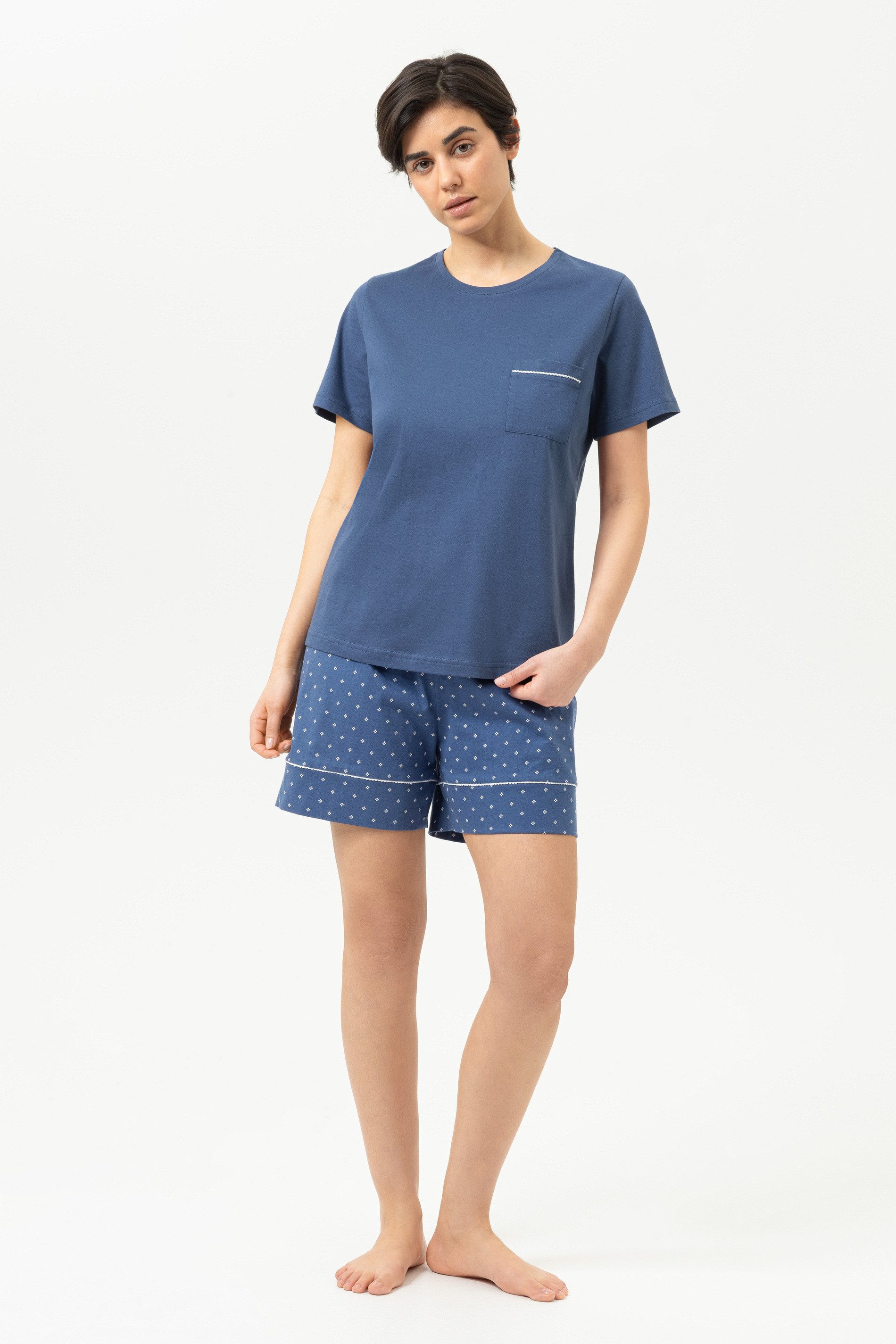 Mey Schlafanzug Mey Anzug kurz Serie Polka Dreams mit Print Pyjama (2 tlg) Reine Baumwolle, Jersey-Qualität, purer Komfort