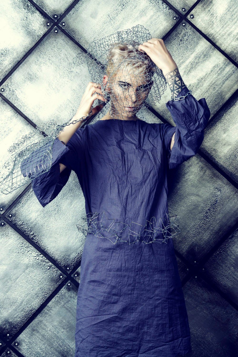 queence Acrylglasbild Frau, Bilder von Frauen, Fashion, Frau, Kunst, Mode, Fine Art-Print in Galeriequalität