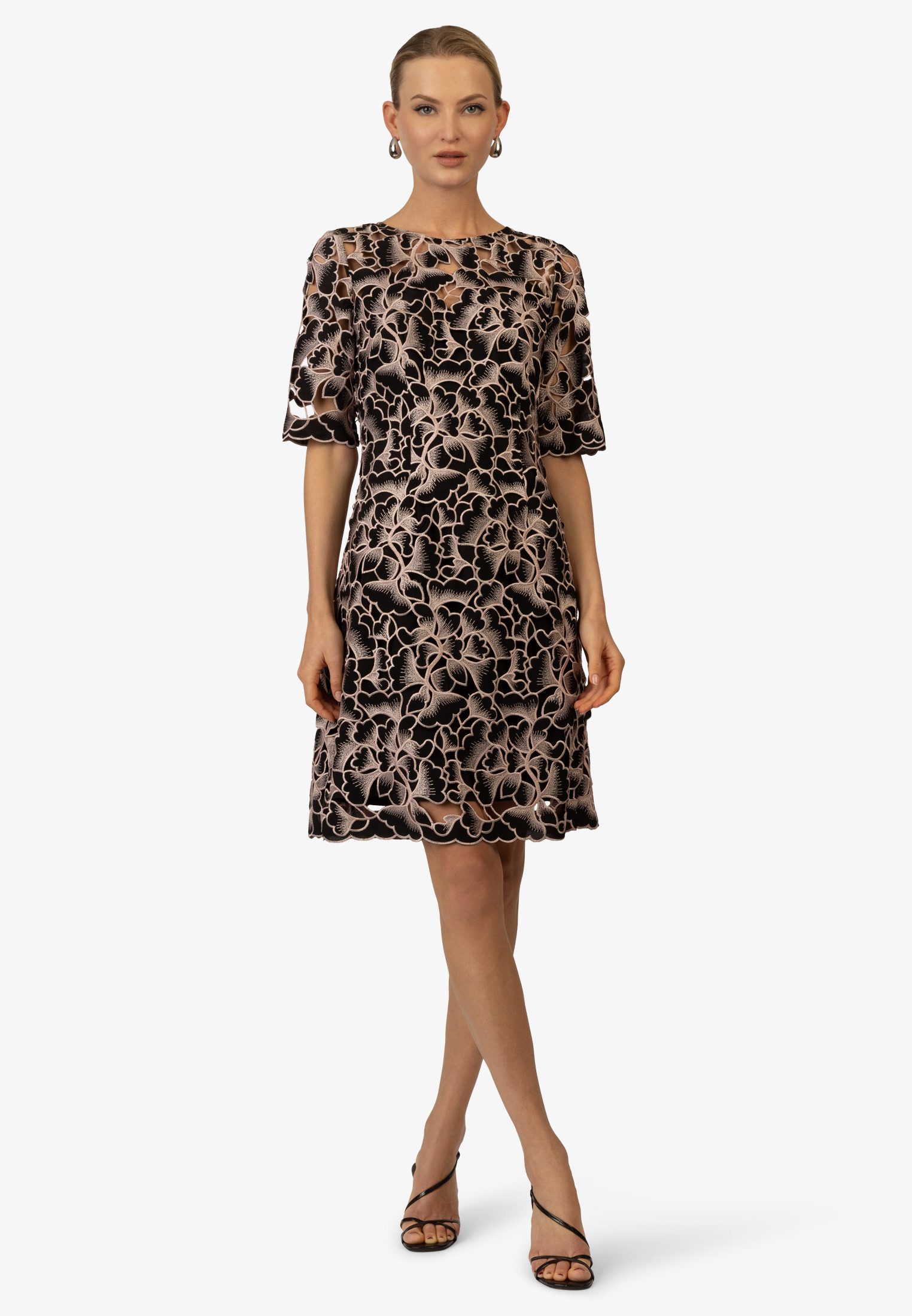 Kraimod Cocktailkleid mit floraler Spitze und A-Linienform günstig online kaufen