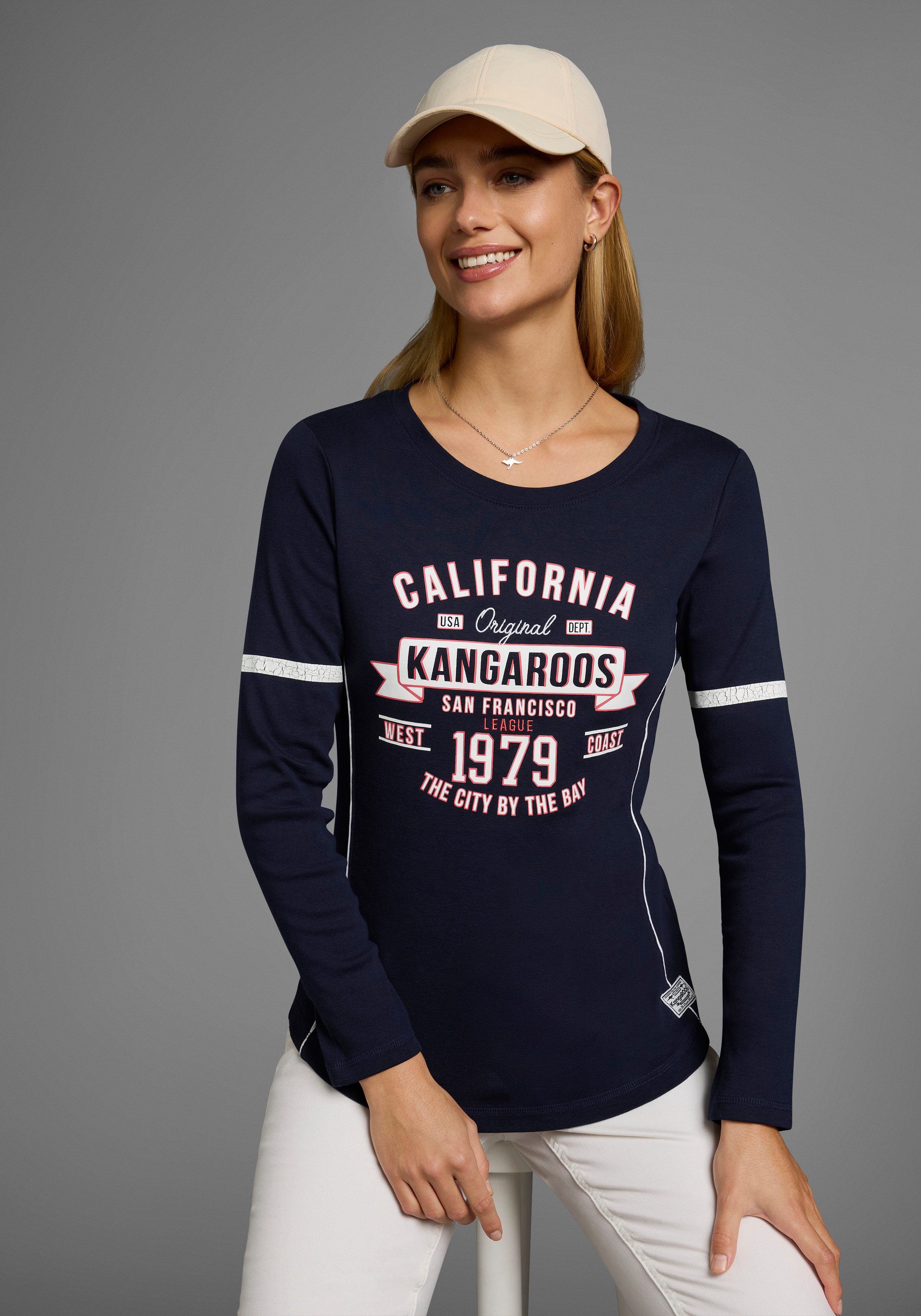 KangaROOS Langarmshirt Langarm, sehr figurbetont, bedruckt günstig online kaufen