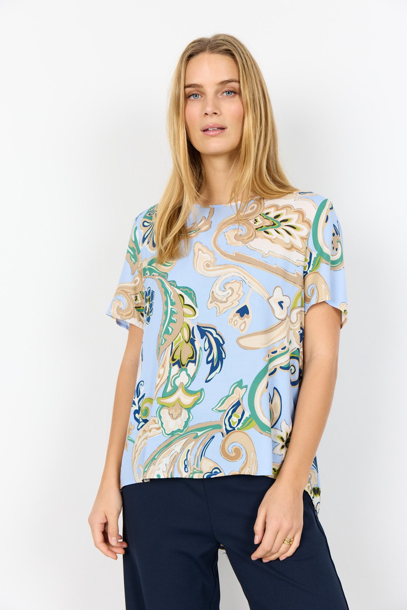 soyaconcept Shirtbluse SC-CASJA 1 aus Viskose, normale Passform, mit gemustertem Druck, pflegeleicht