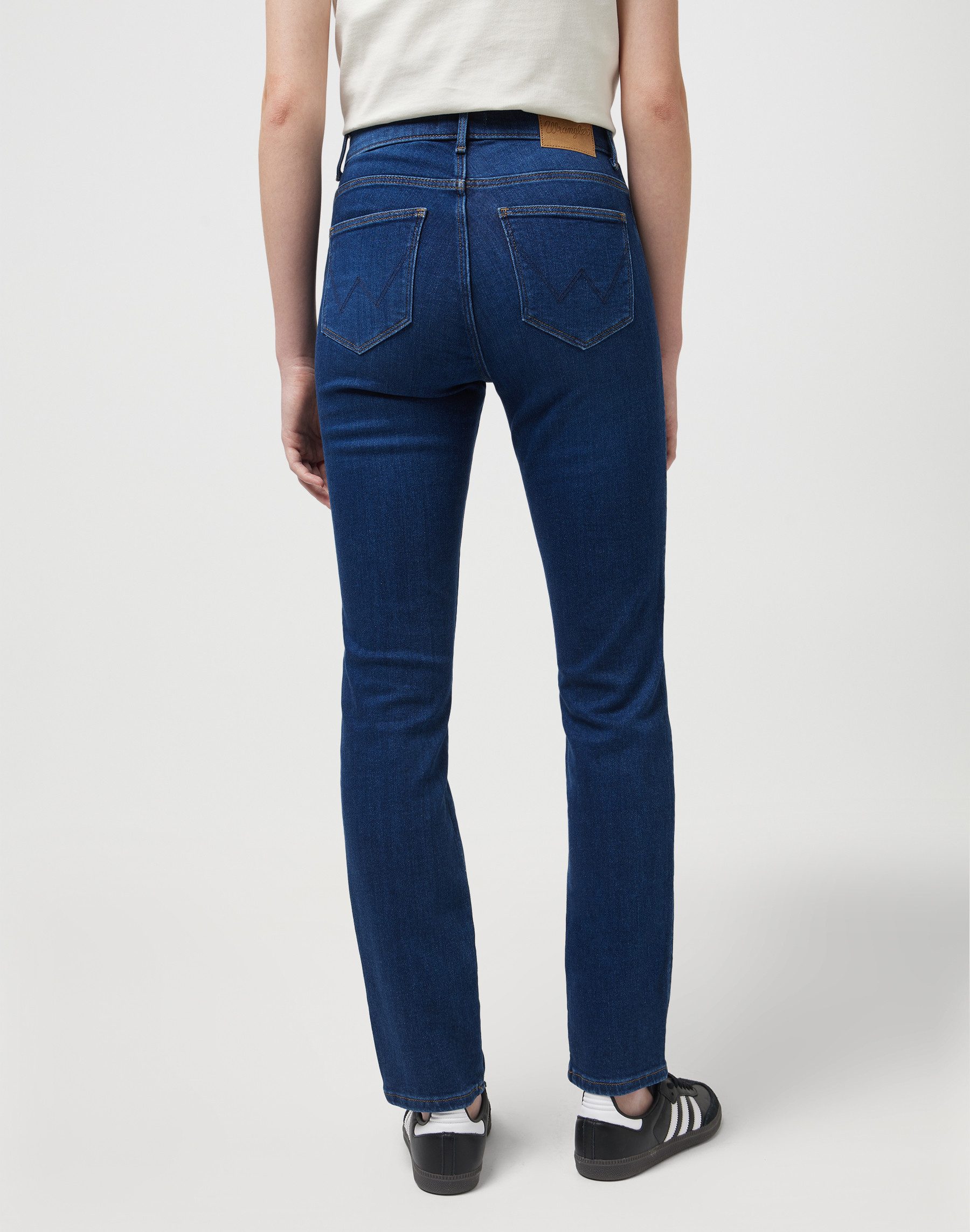 Wrangler 5-Pocket-Jeans mit kontrastfarbenen Nähten günstig online kaufen
