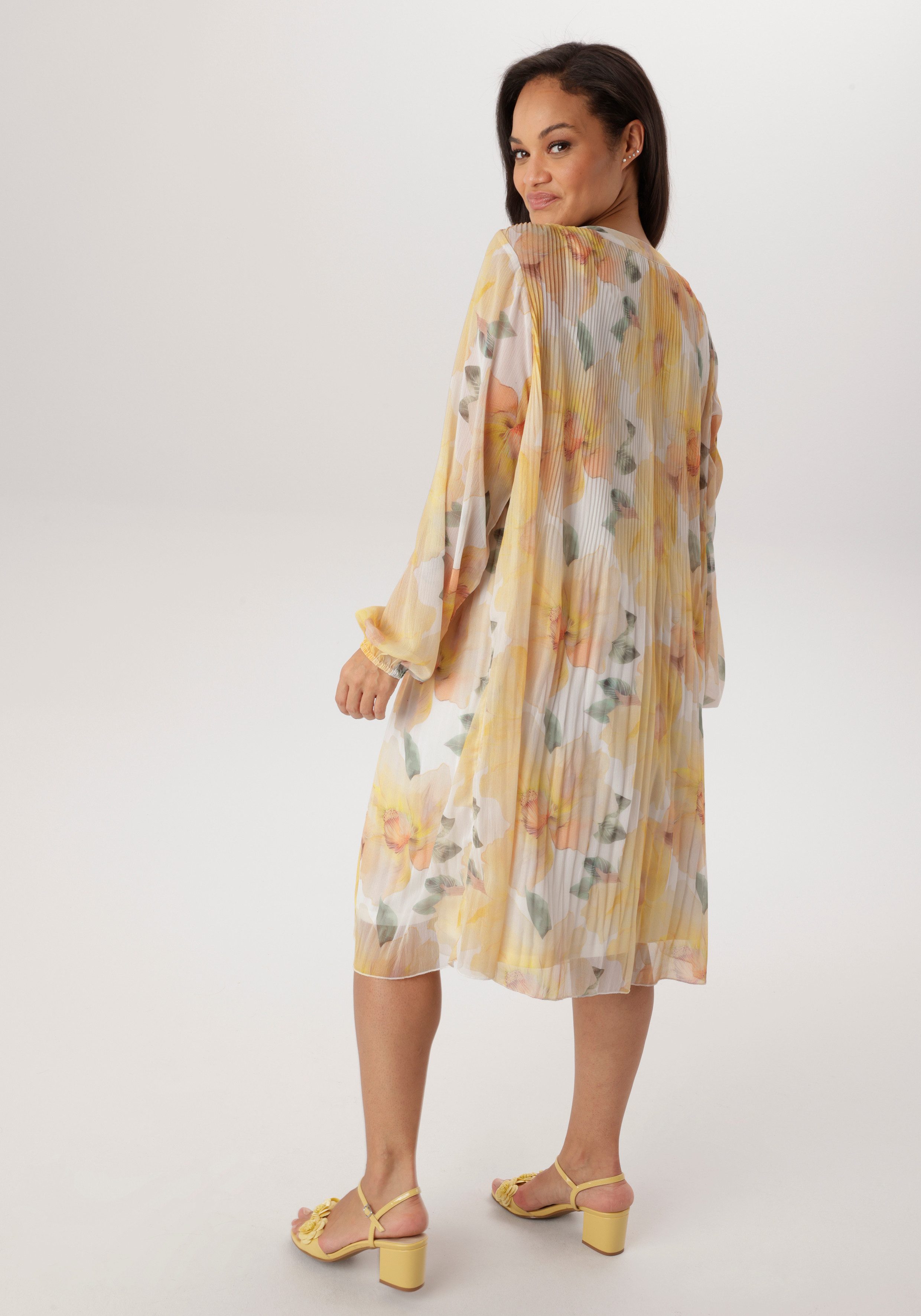 Aniston PLUS Sommerkleid in Alloverprint - NEUE KOLLEKTION