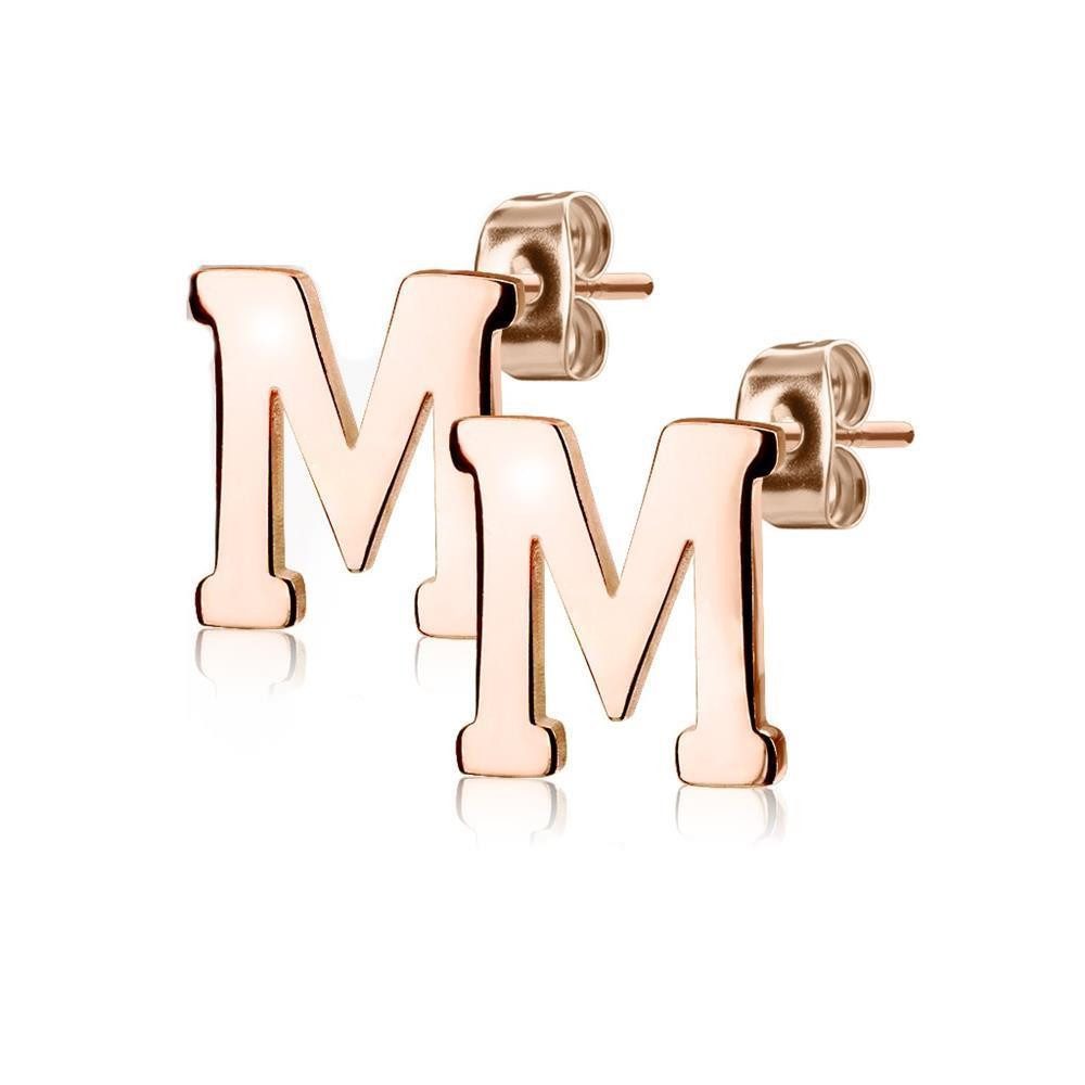 BUNGSA Ohrring-Set M Ohrstecker Buchstaben Rosegold aus Edelstahl Damen (1 Paar (2 Stück), 2-tlg), Ohrschmuck Ohrringe