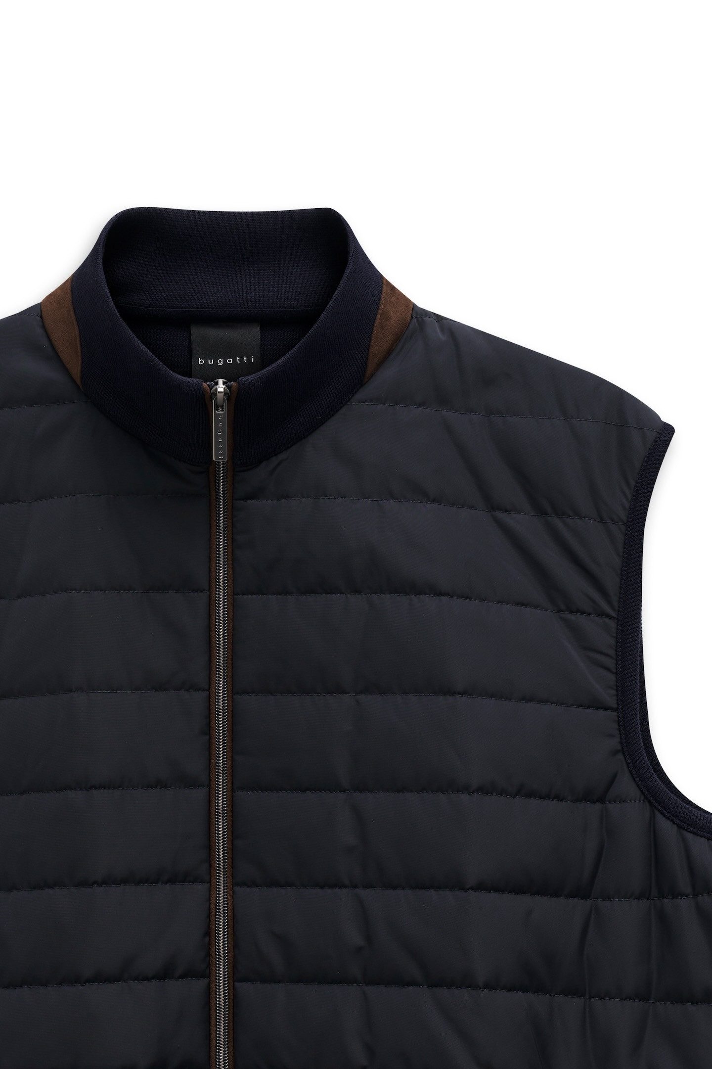 bugatti Steppweste Regular Fit mit Reißverschluss und aus einem Baumwollmix