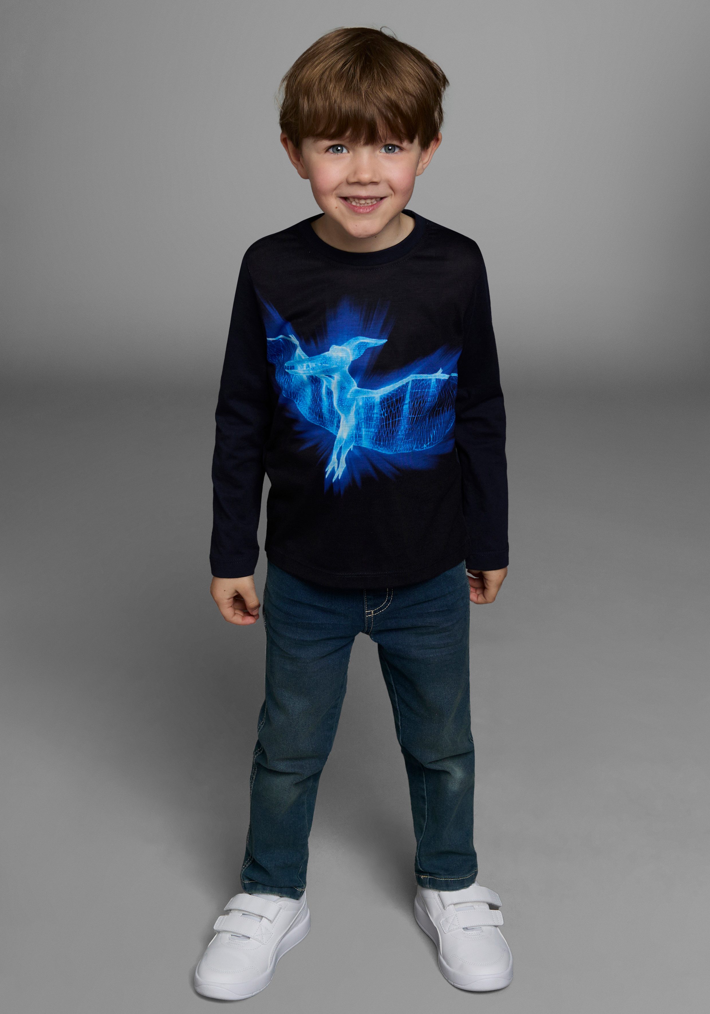 KIDSWORLD Langarmshirt FLYING DINO Langarm, Basic-Passform, bedruckt, Rundhalsausschnitt