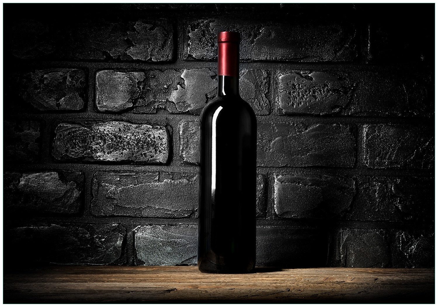 Vliestapete Rotwein-Flasche am Abend