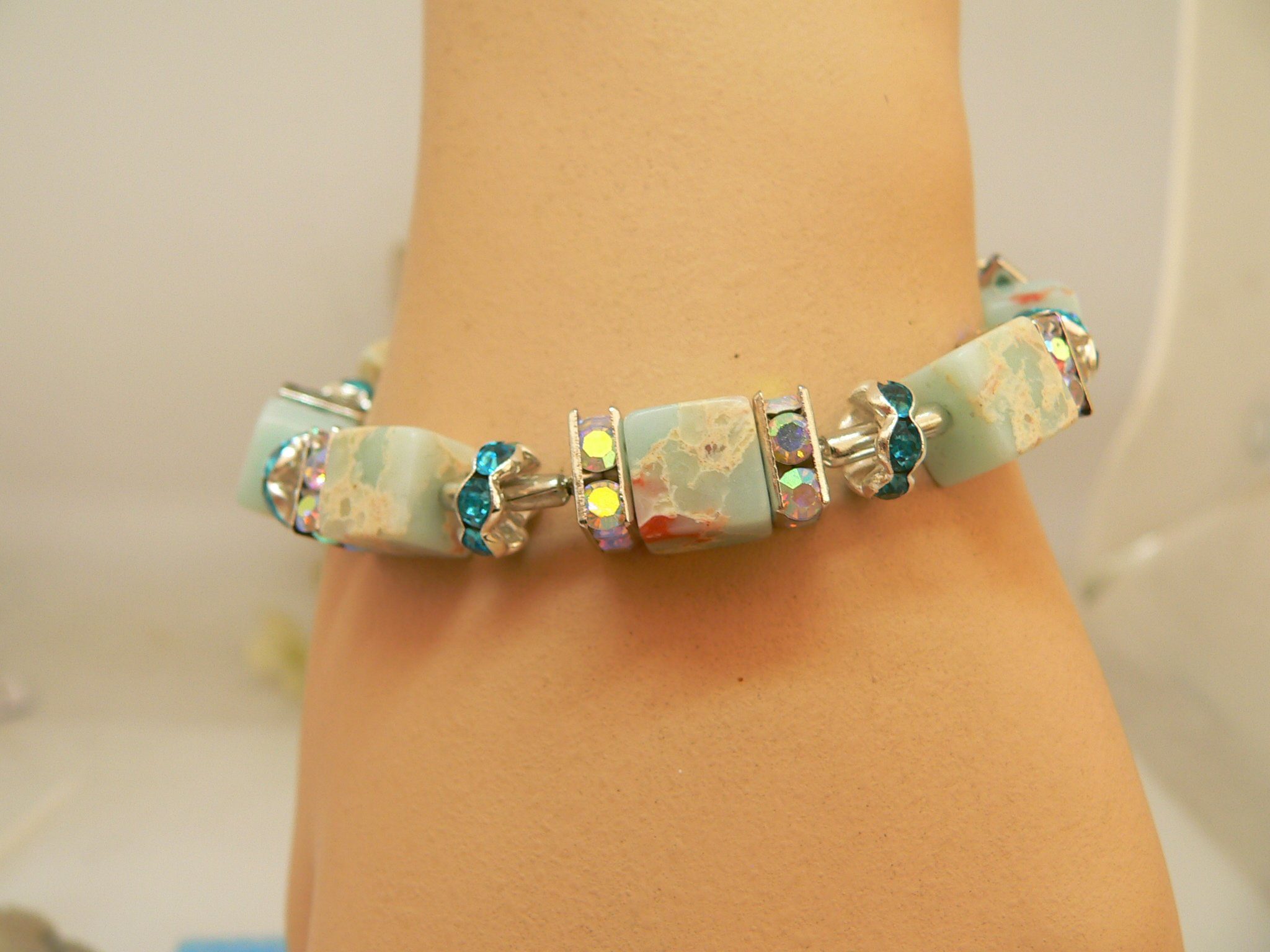 traumschmuck Armband 216p-a Armband Edelstein Würfel Sediment Jaspis mehrfarbig Strass (Geschenk, Muttertag, Weihnachten, Geburtstag, Valentinstag, inkl Schmuck – Bild 2 von 3