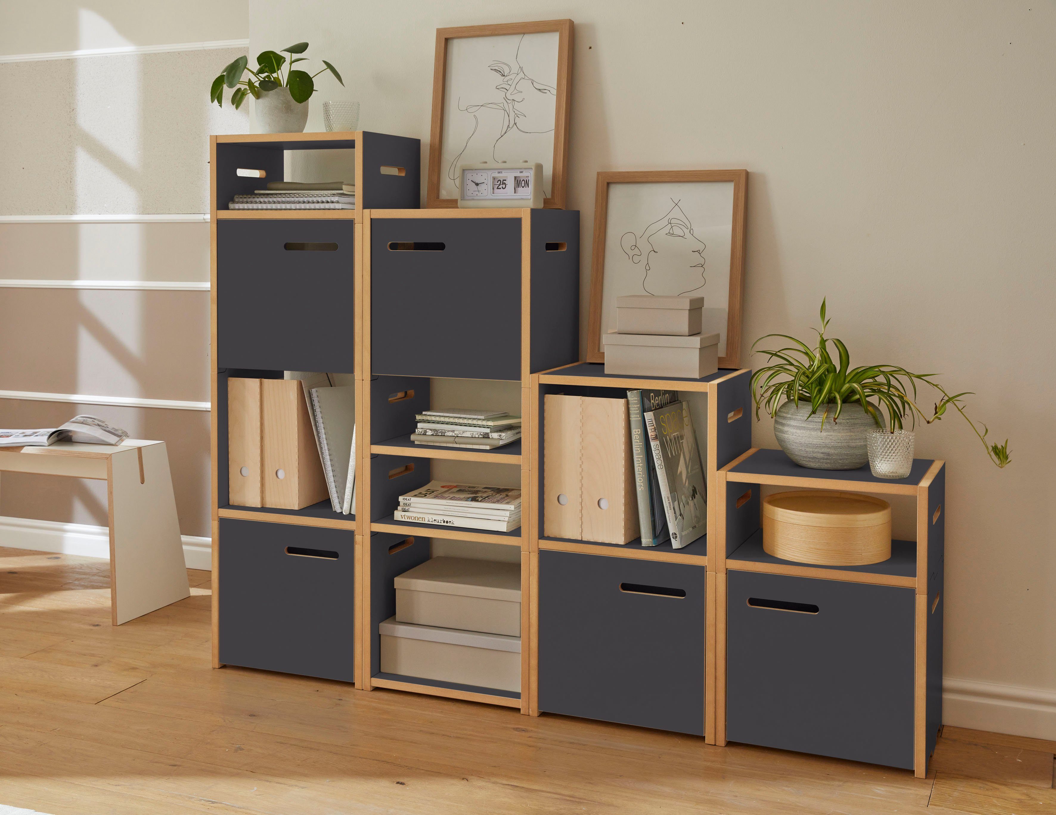 Tojo Mehrzweckregal halbstark, Grund- und Anbaumodule, die miteinander kombiniert werden können