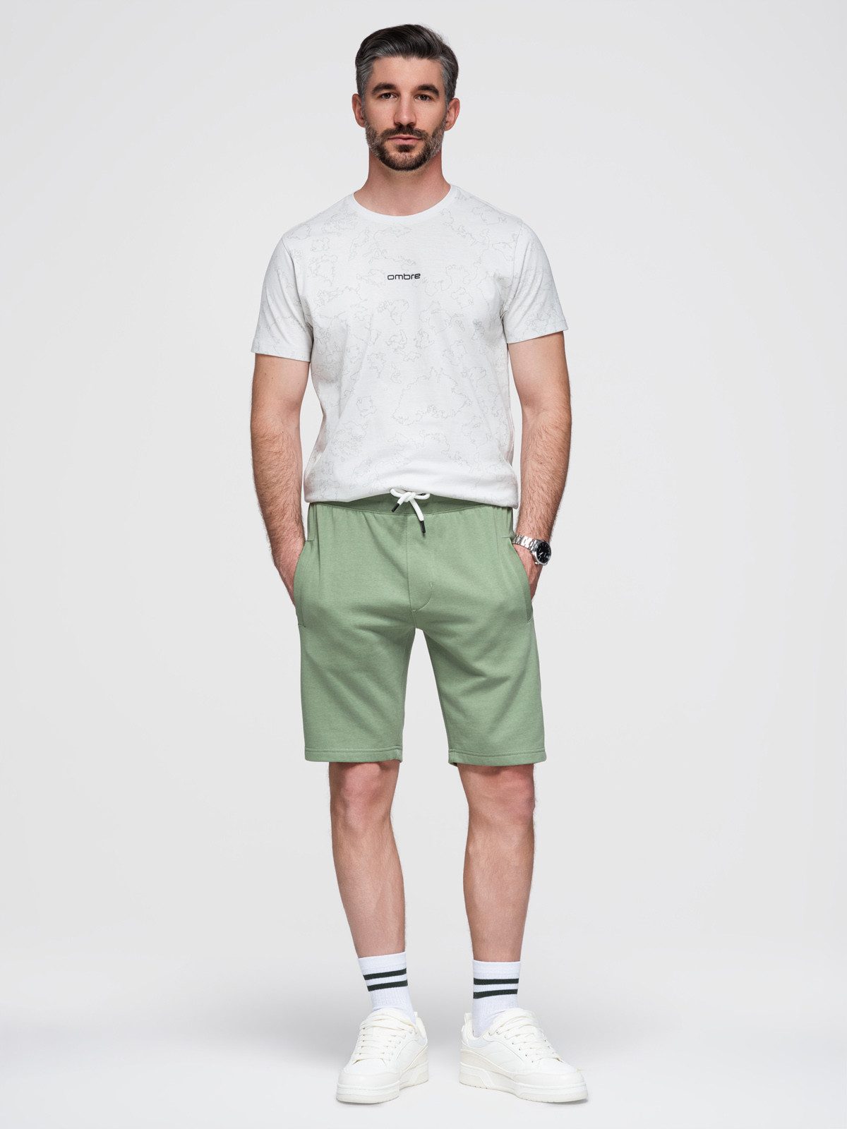 OMBRE Sweatshorts Herrenshorts aus Strick mit Kordelzug in der Taille und Taschen